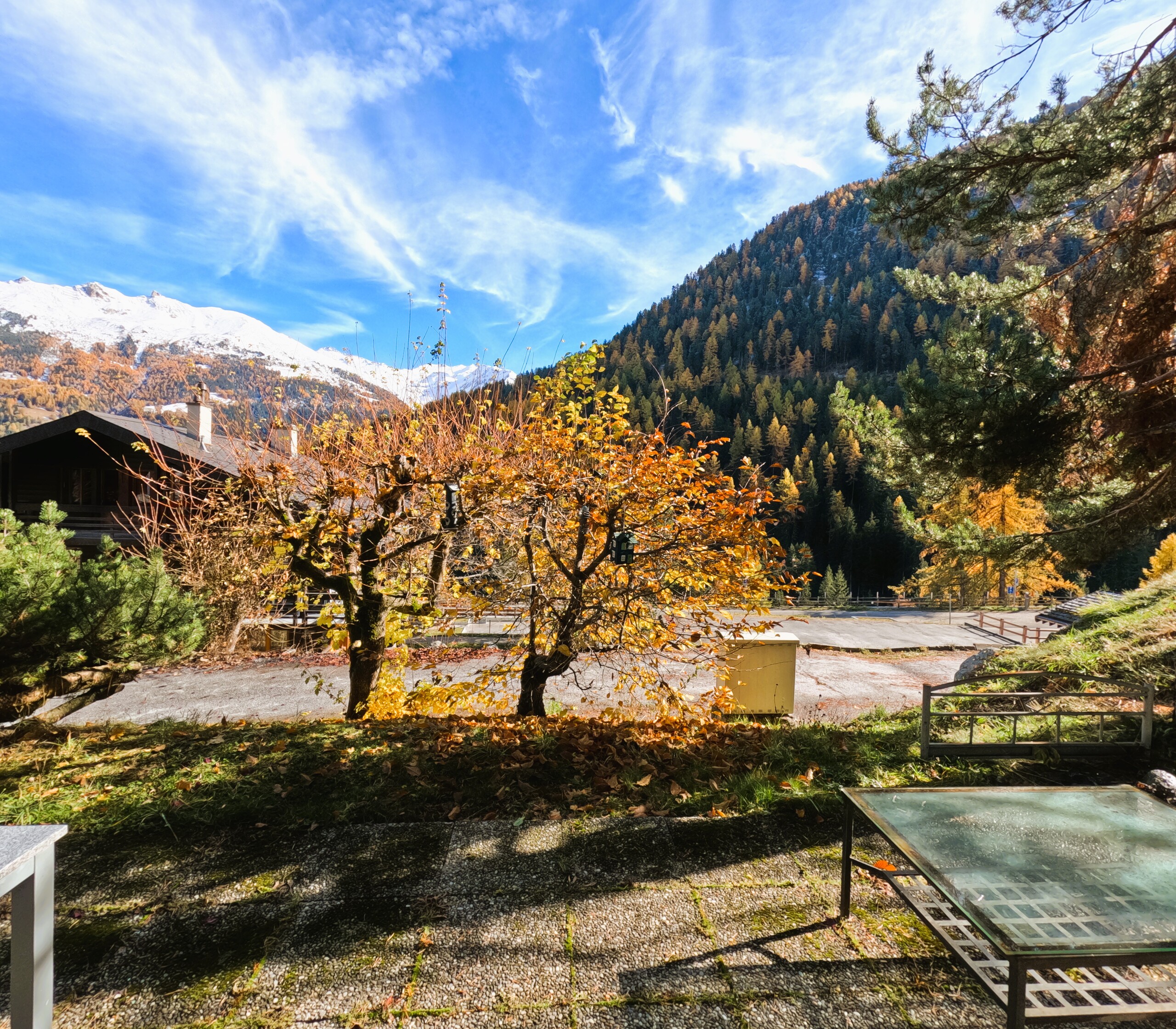 Vue dégagée de la terrasse 