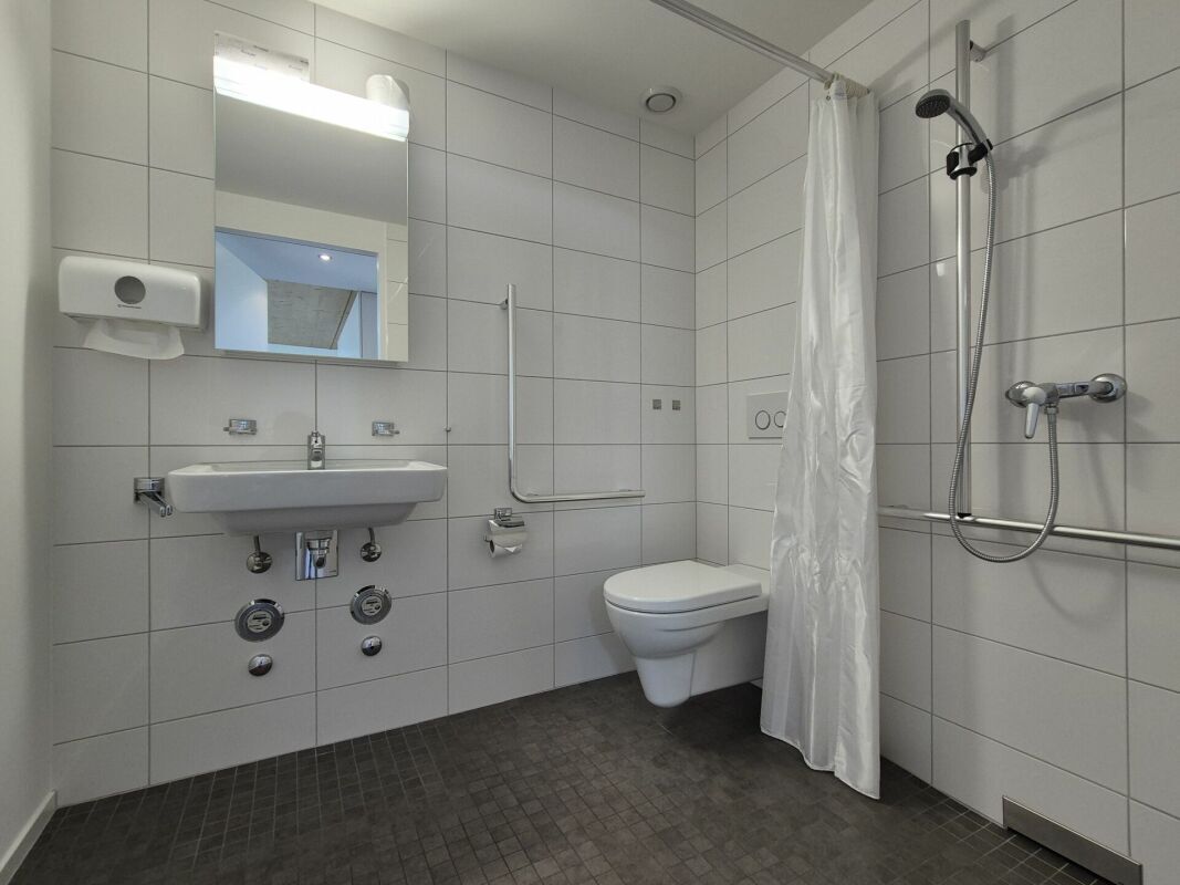 Picture 5