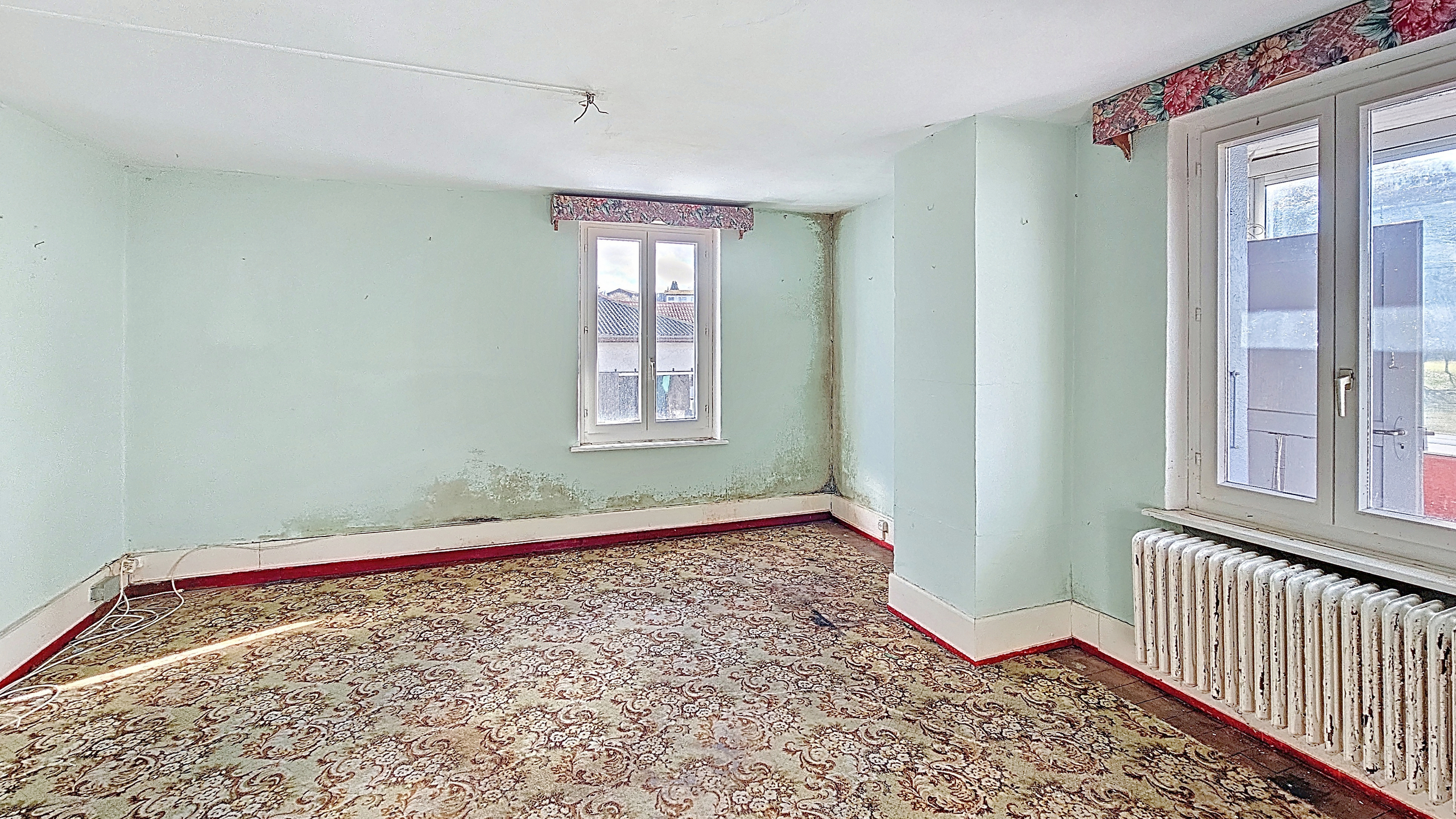 1er étage / appartement 5.5 pces / salon