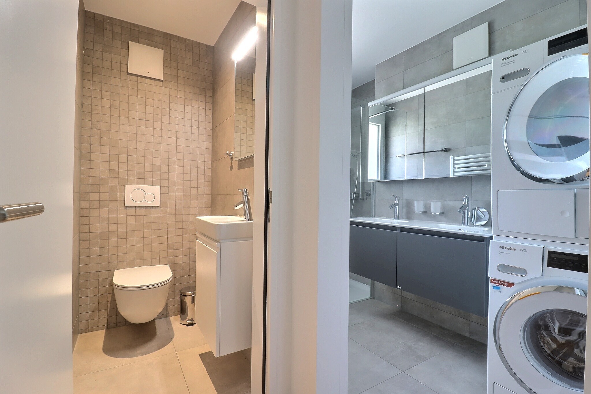 Salle de douch et WC séparé Salle de douch et WC séparé