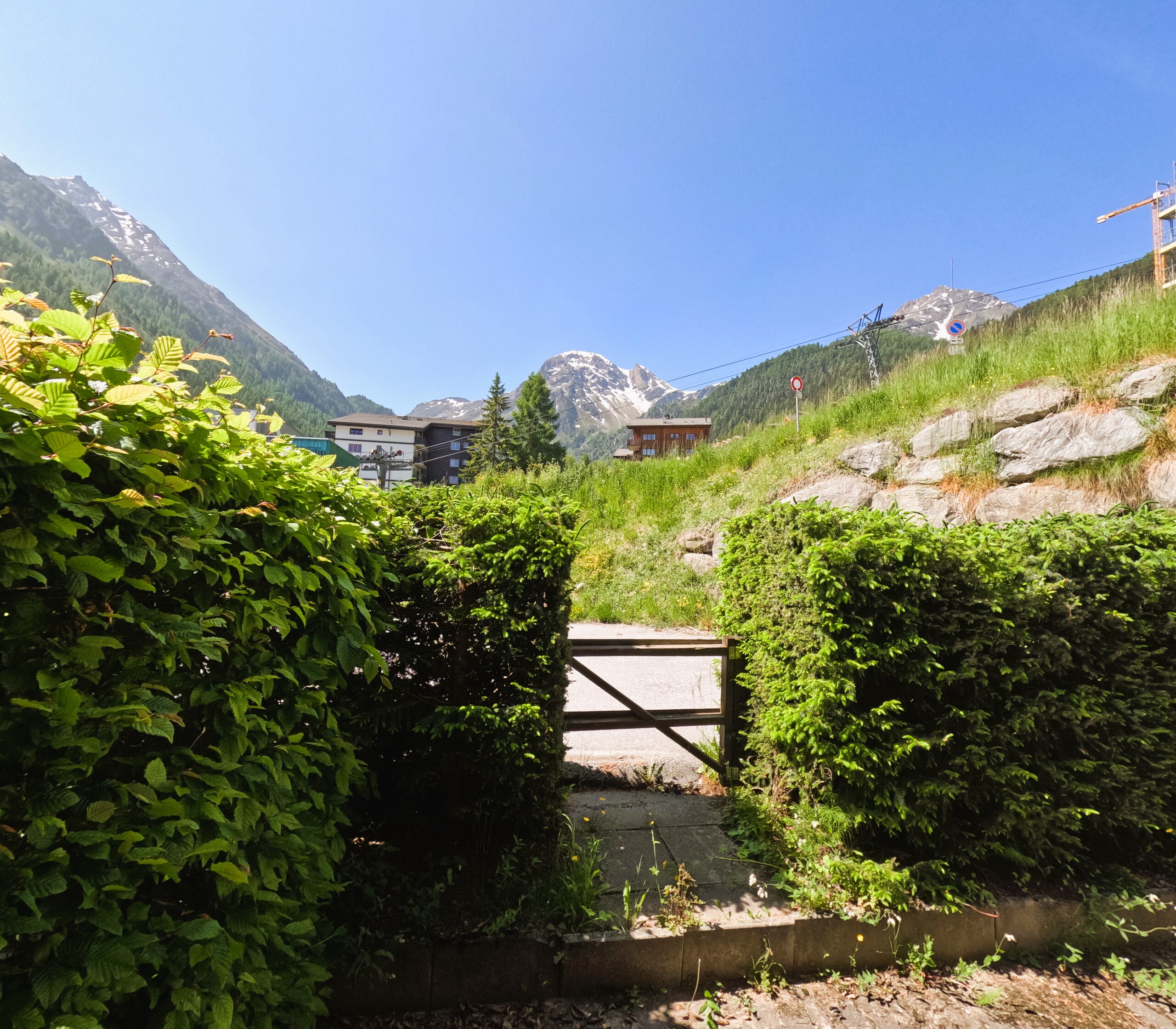 Portail de la terrasse  Portail de la terrasse