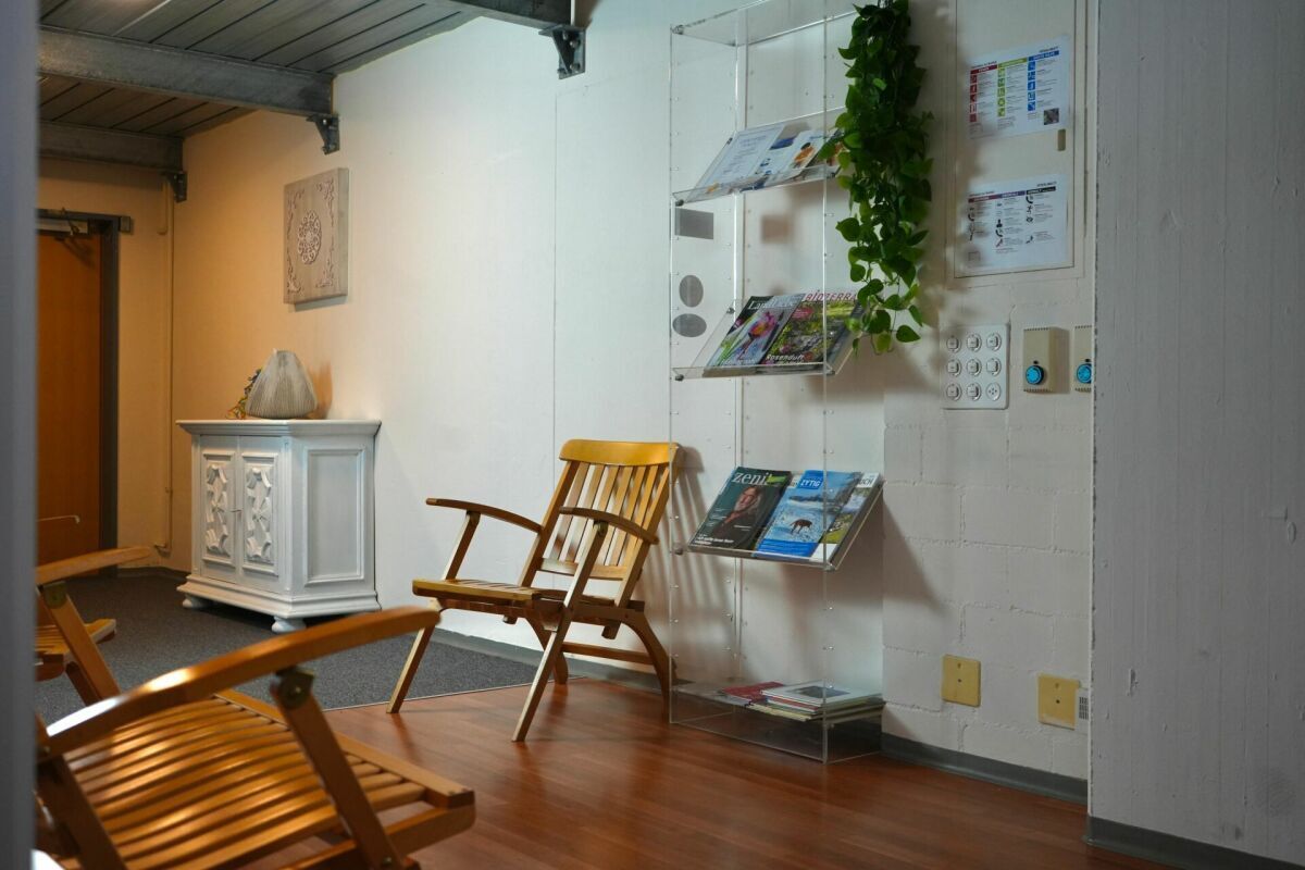 Photo 1