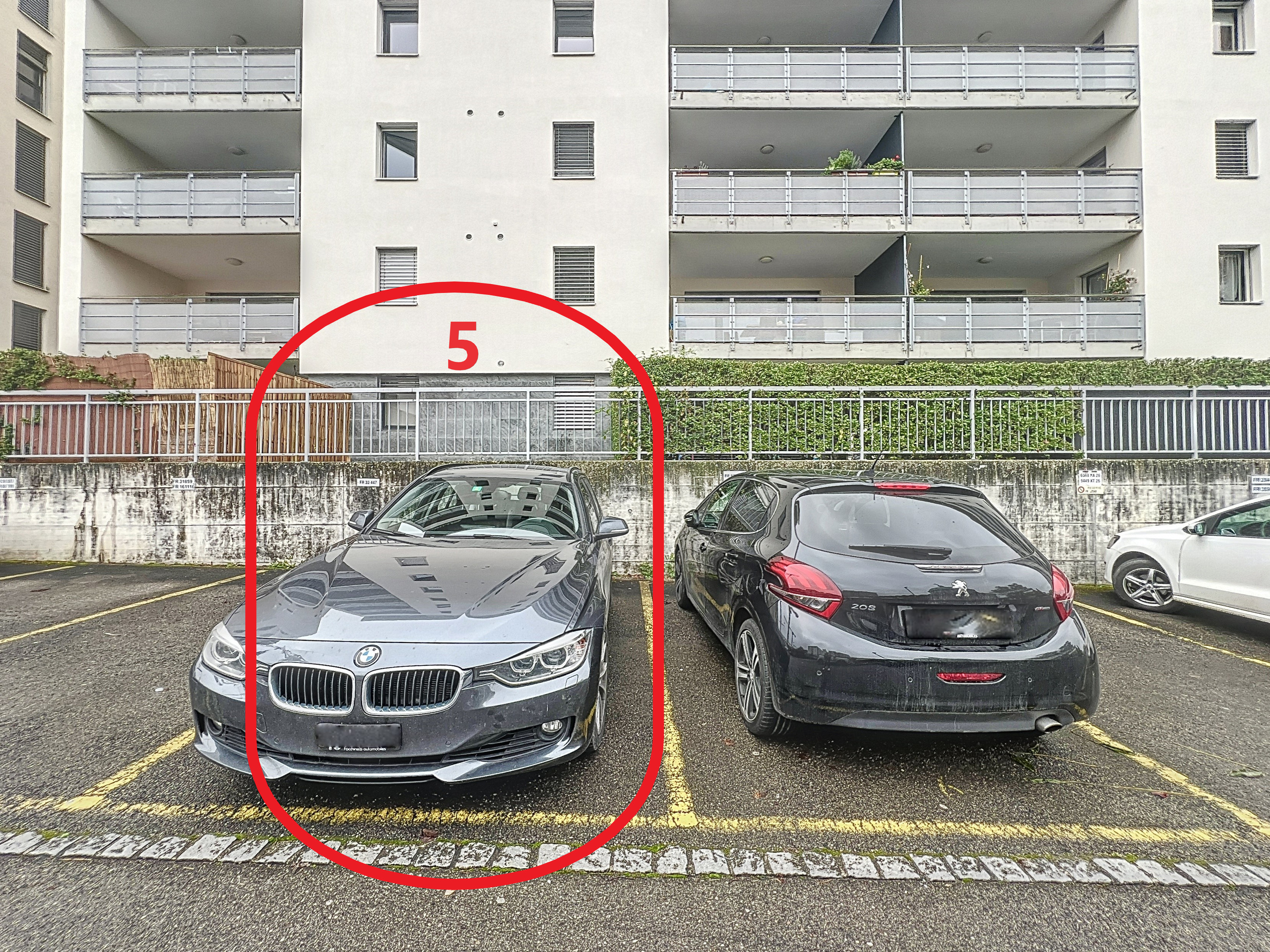 Place N°5 Place N°5