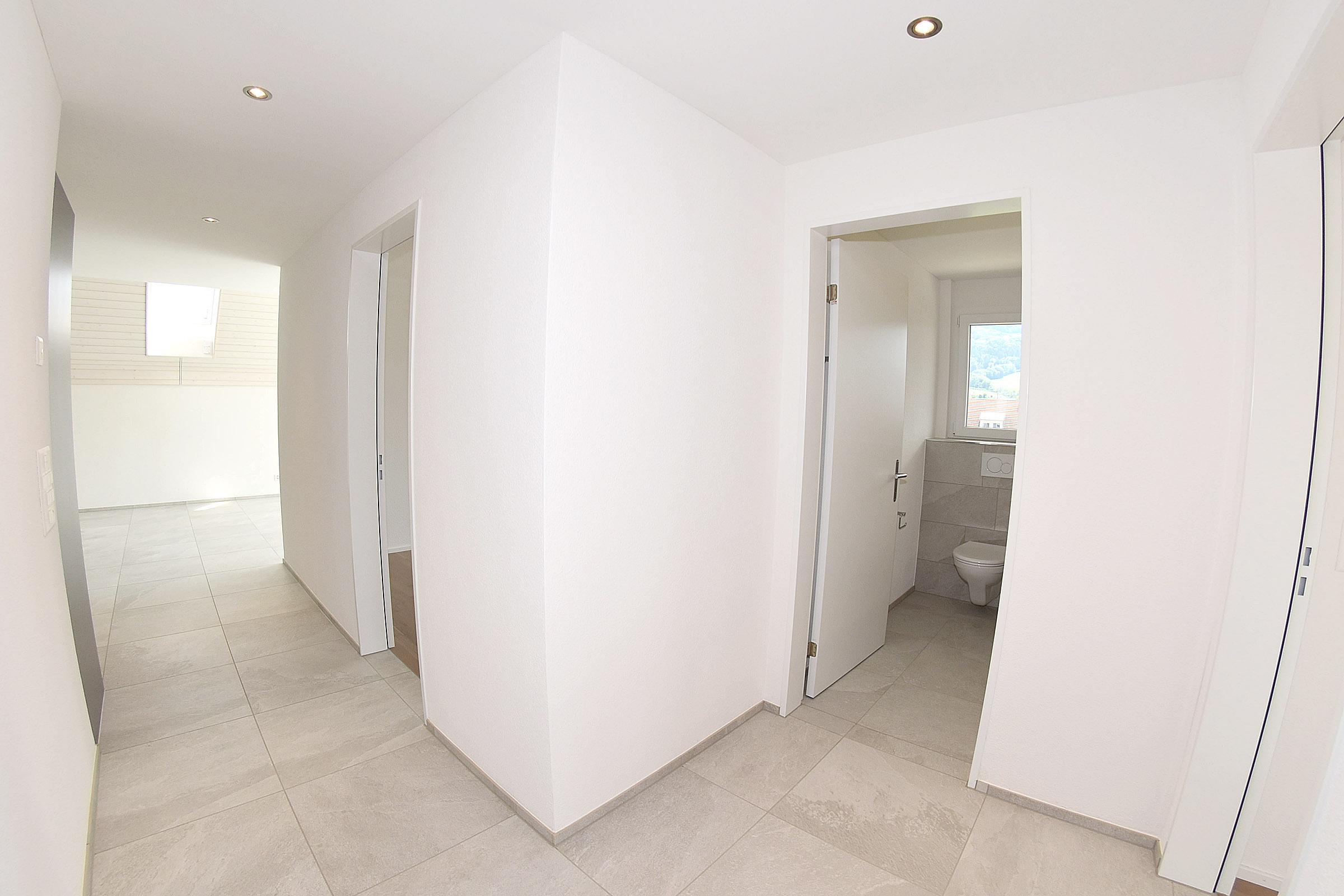 Vorplatz Zimmer Vorplatz Zimmer