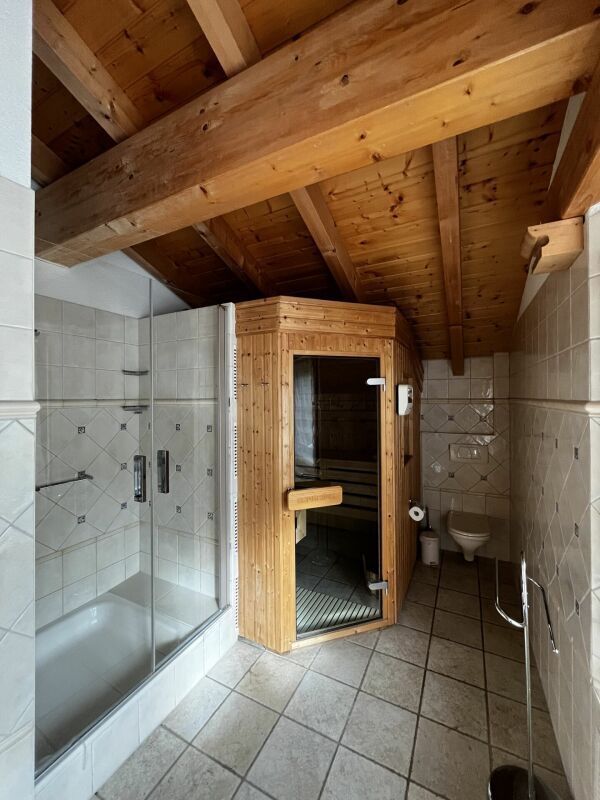 Picture 8