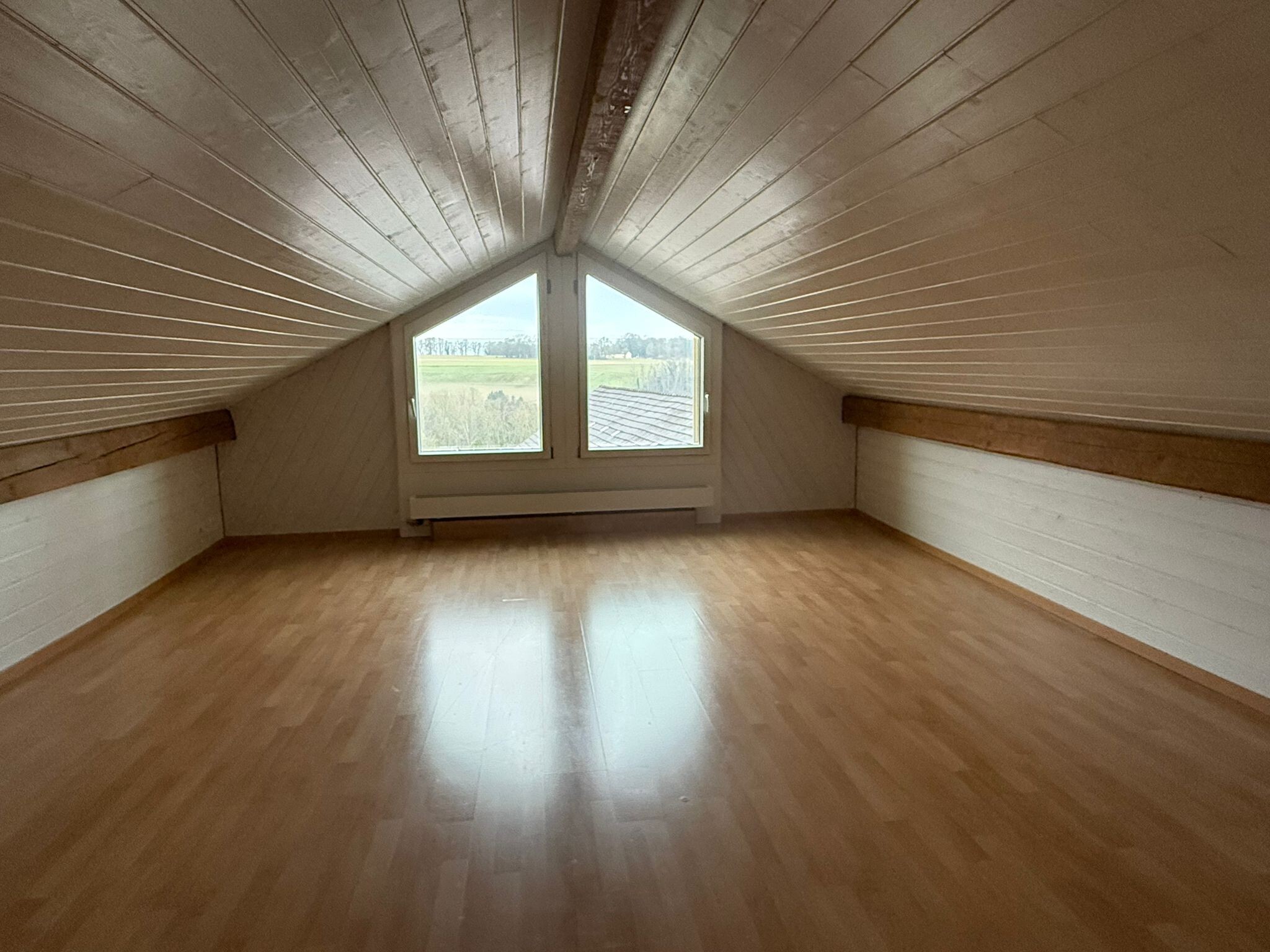 Dachgeschosszimmer Dachgeschosszimmer