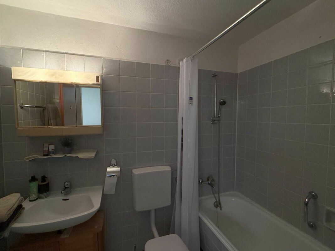 Picture 12