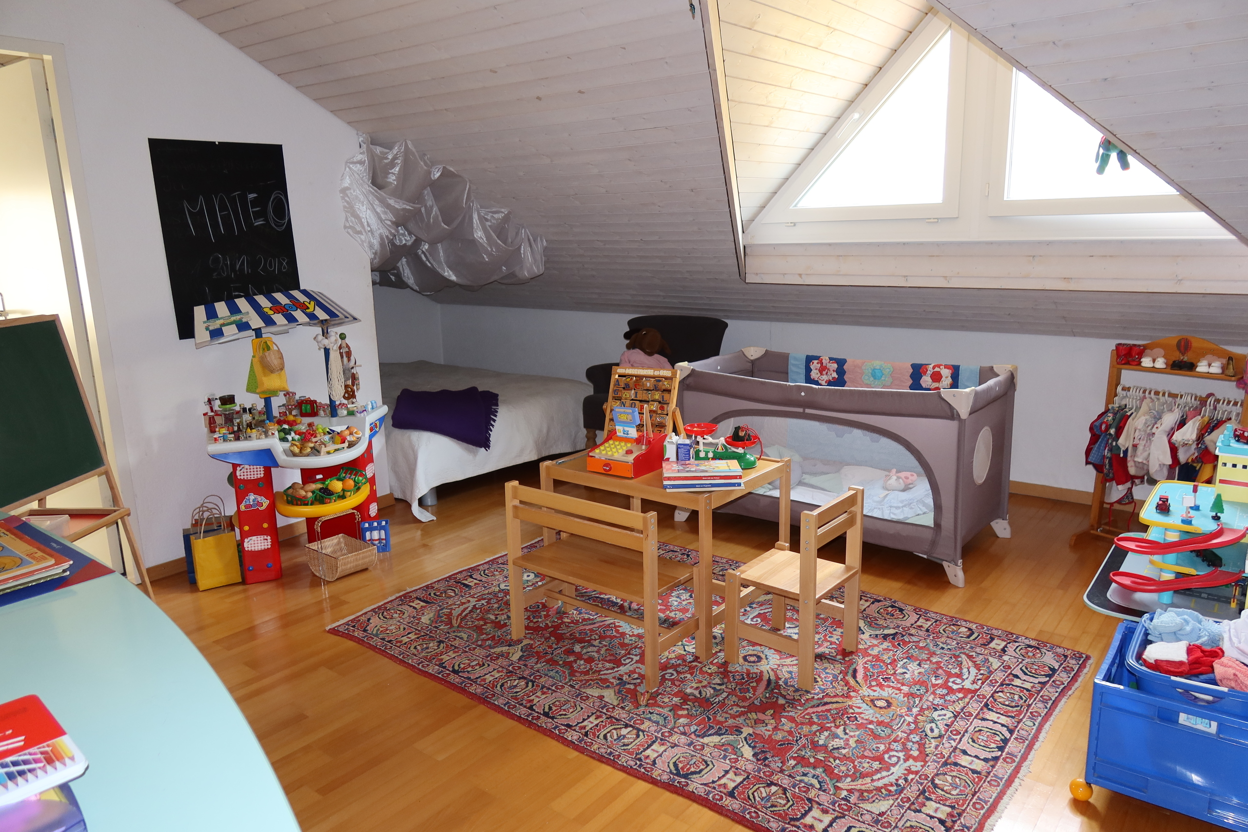 Schlafzimmer 2. OG Schlafzimmer 2. OG