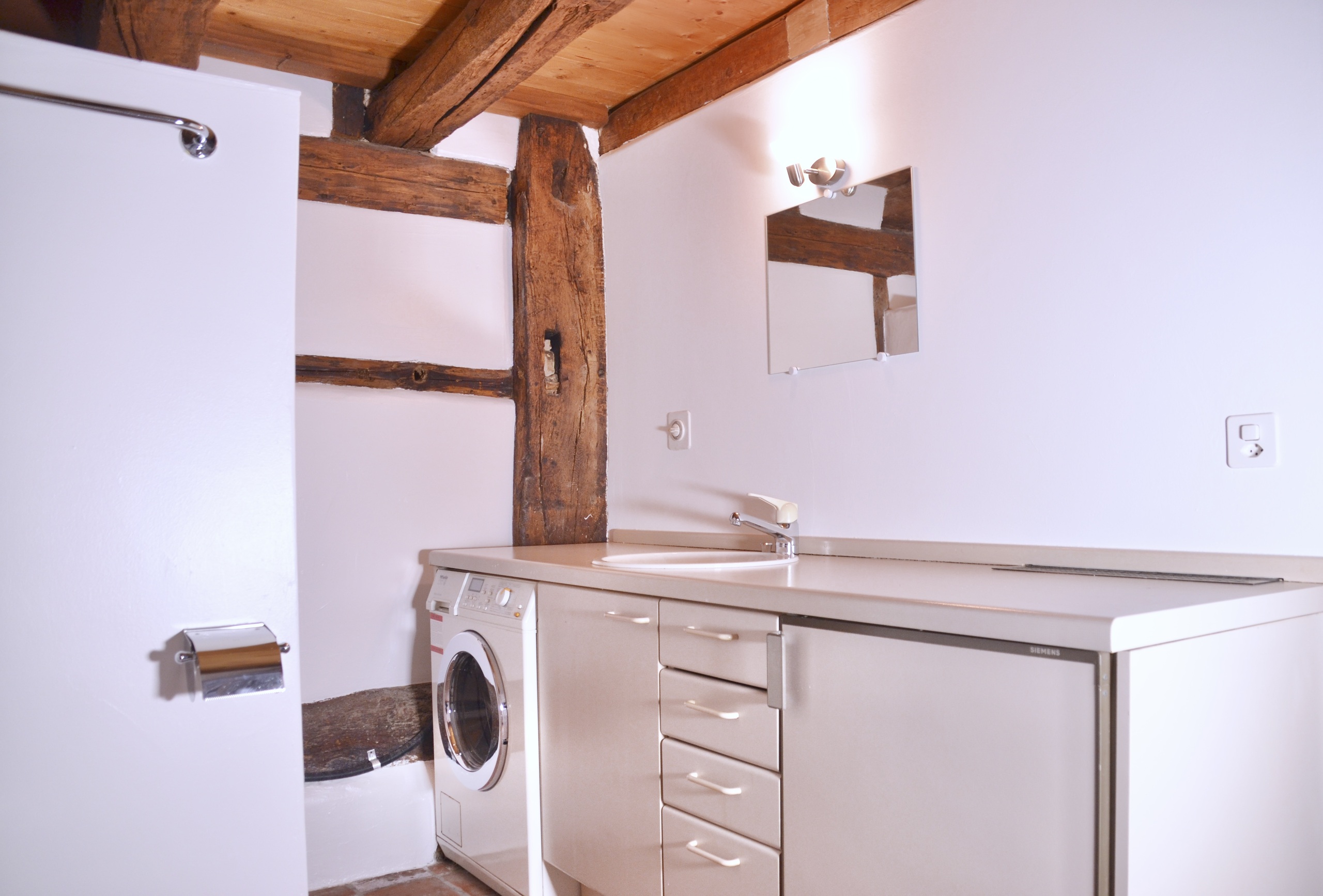 Interior view 5