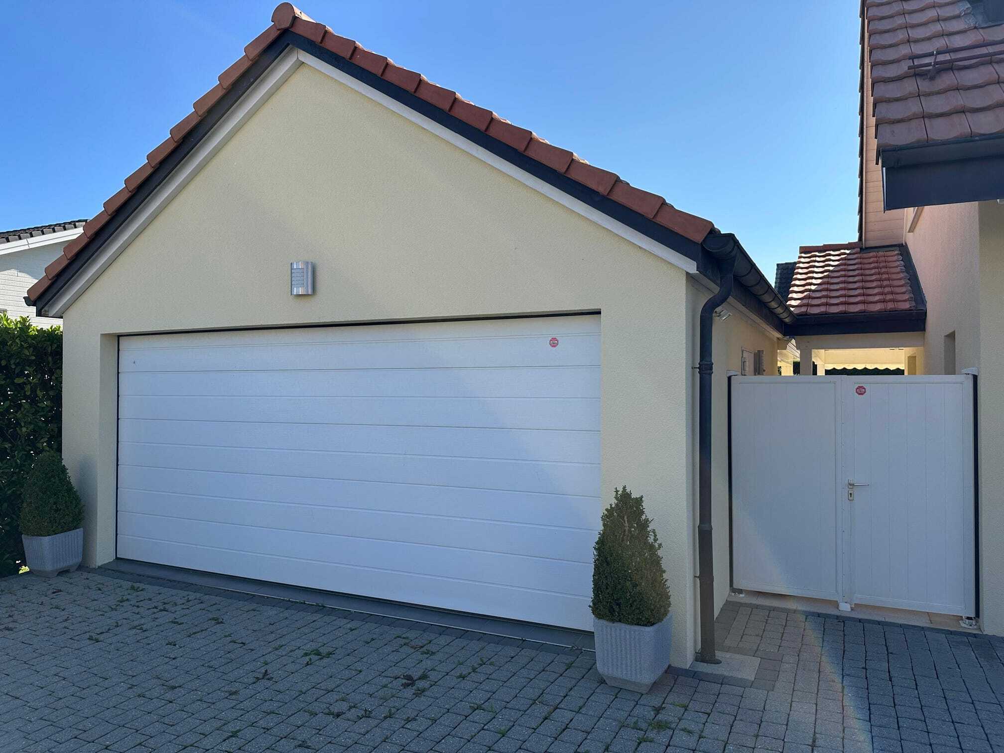 Garage Garage