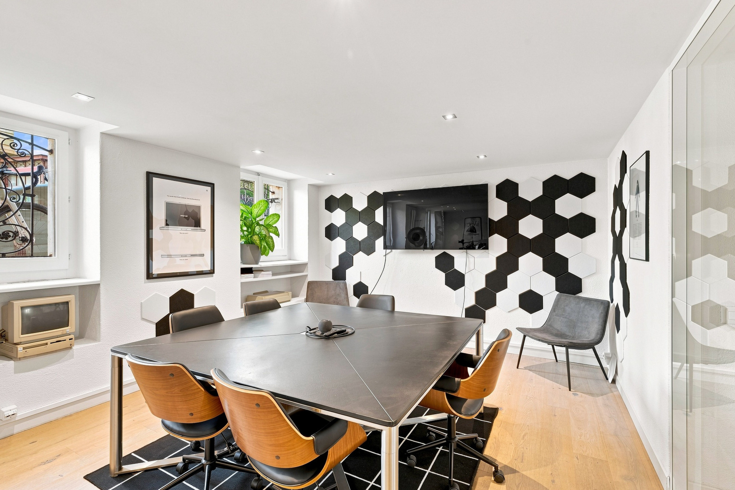 Interior view 4