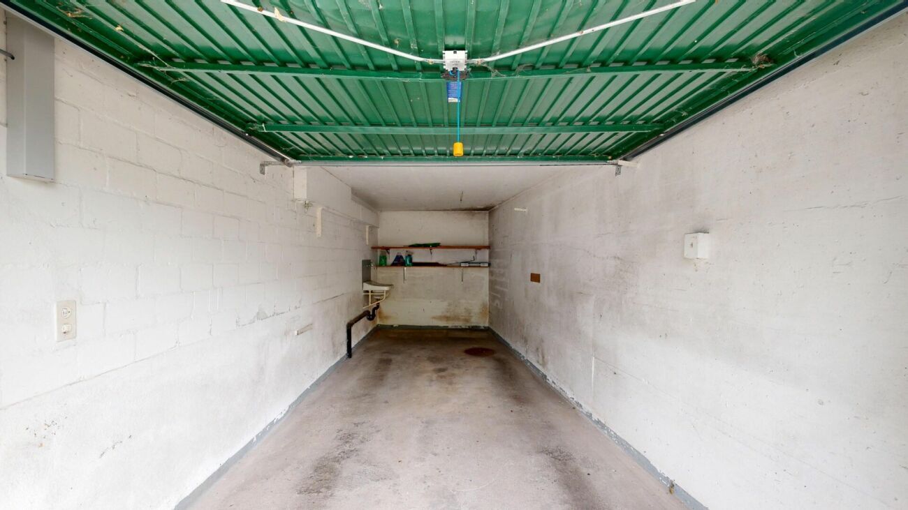 Garage Garage