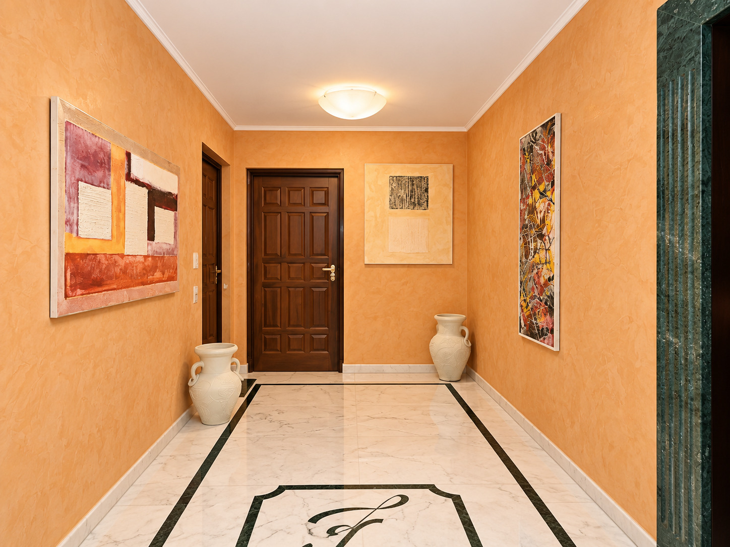 Interior view 10