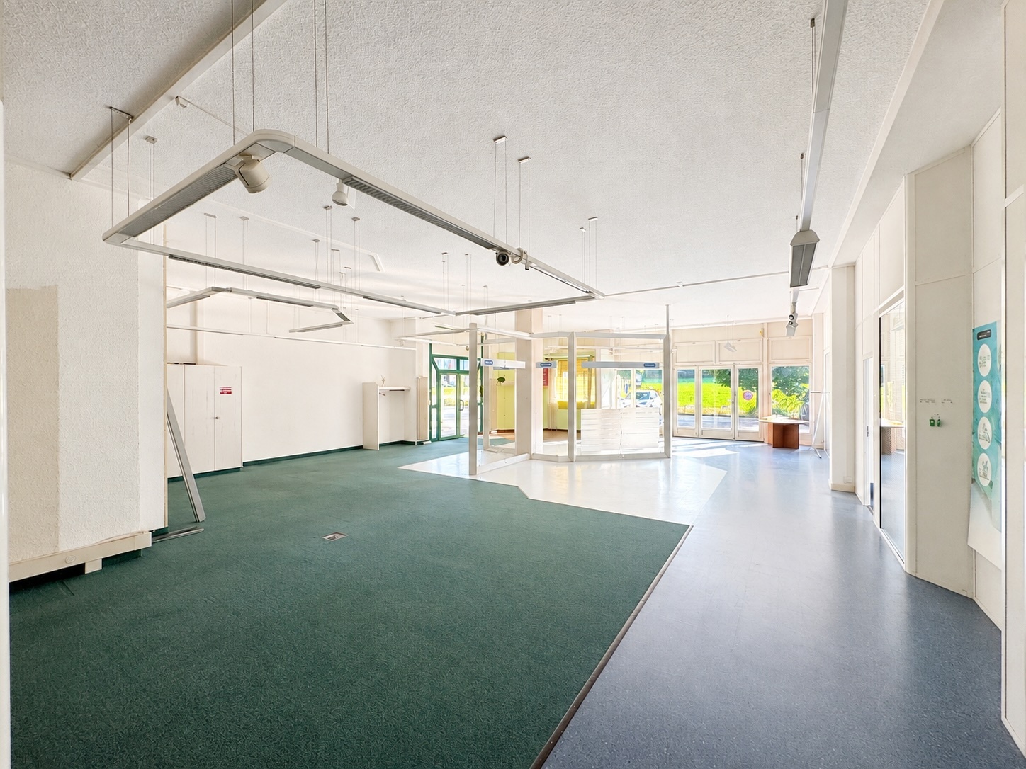 Interior view 3