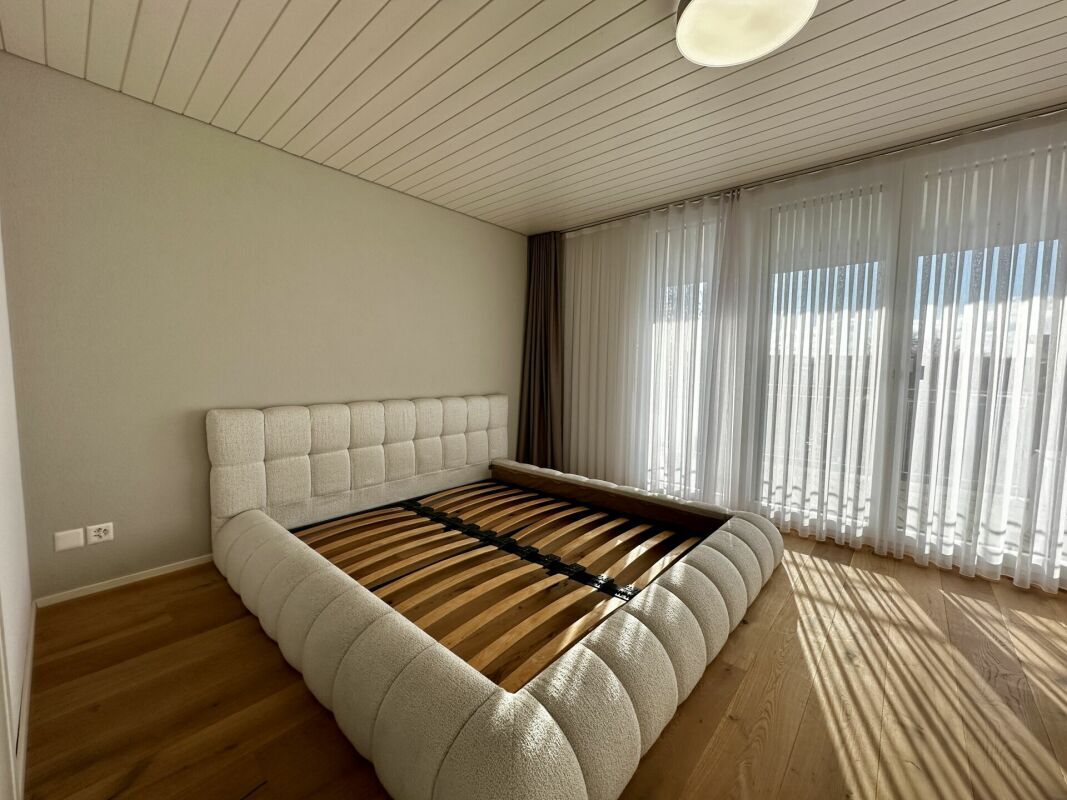 1. OG Elternschlafzimmer 1. OG Elternschlafzimmer