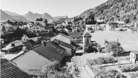 5 étapes clés avec un courtier local pour bien vendre son bien immobilier en Gruyère. 