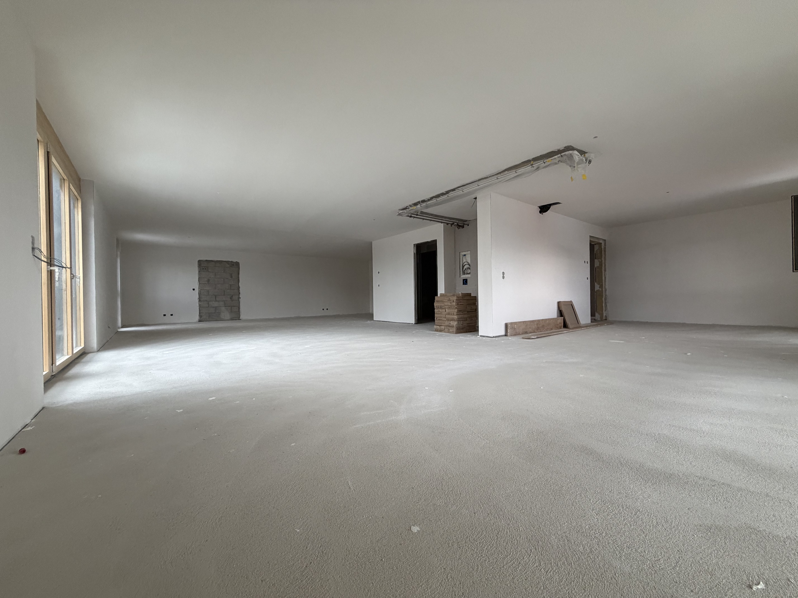 Interior view 3