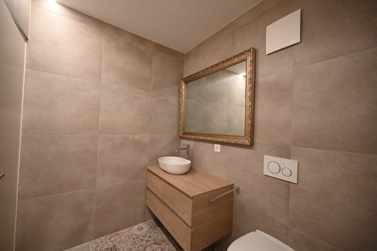 Picture 23