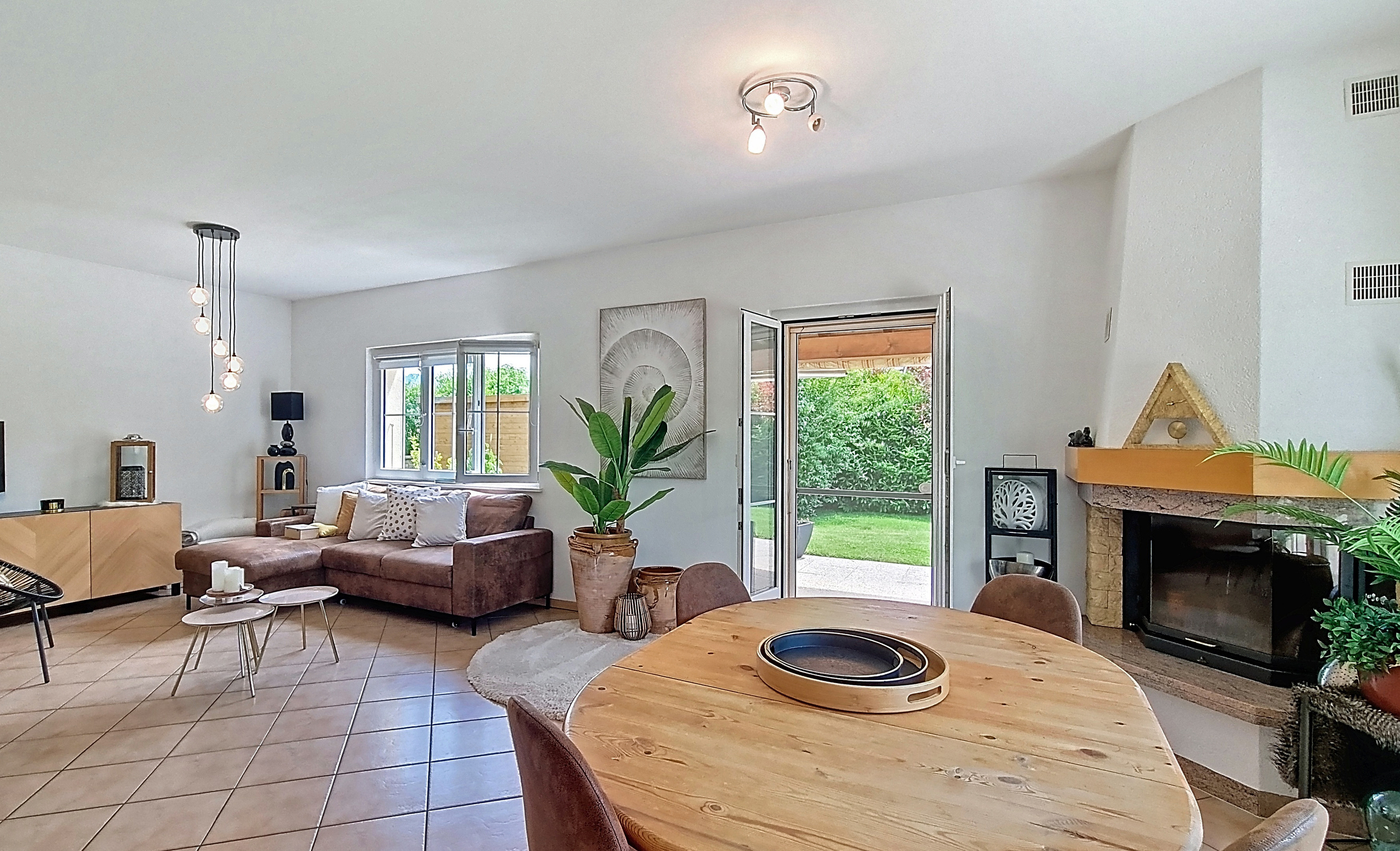 Interior view 1