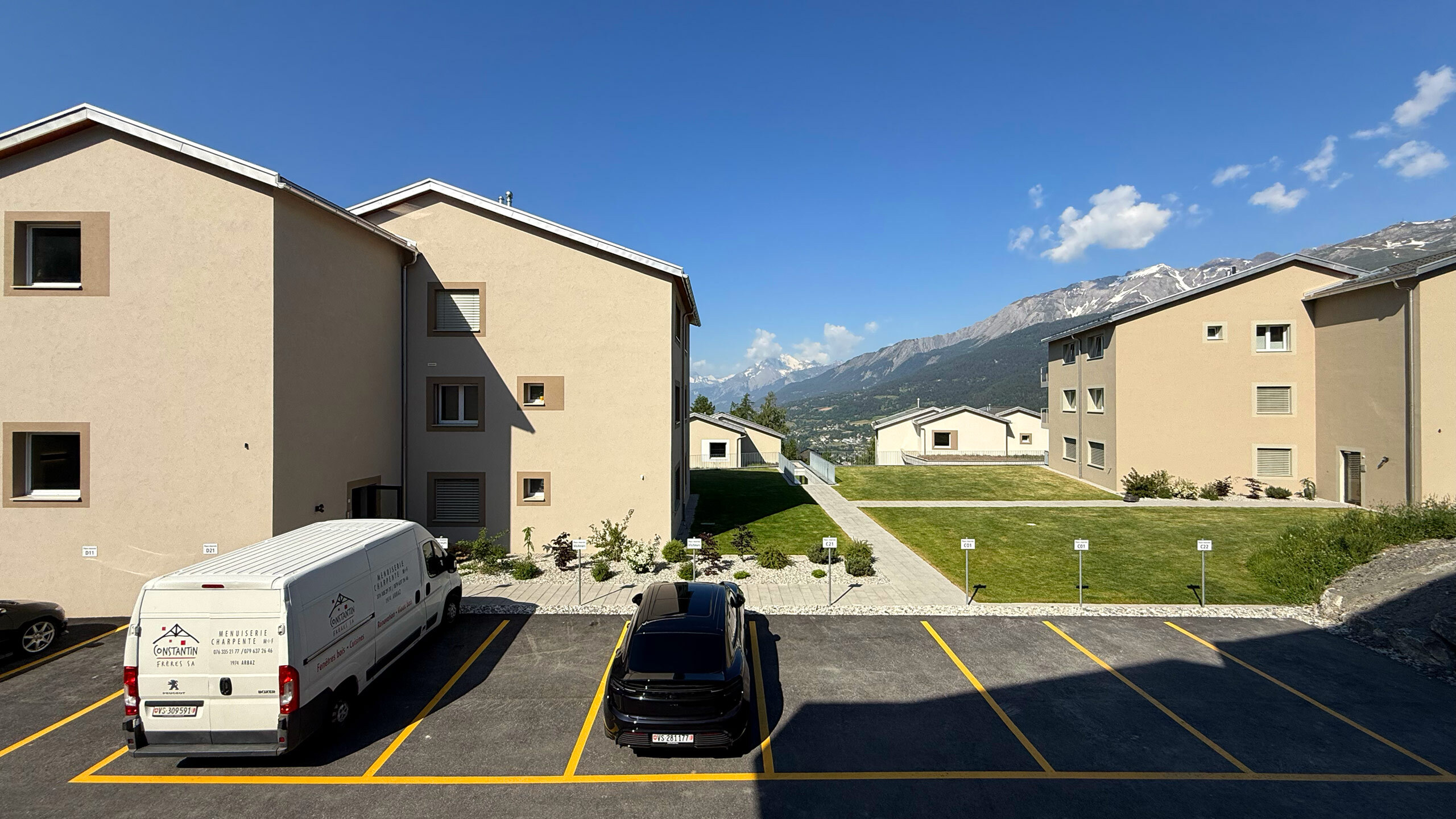 Vue depuis le balcon - Appartement E02