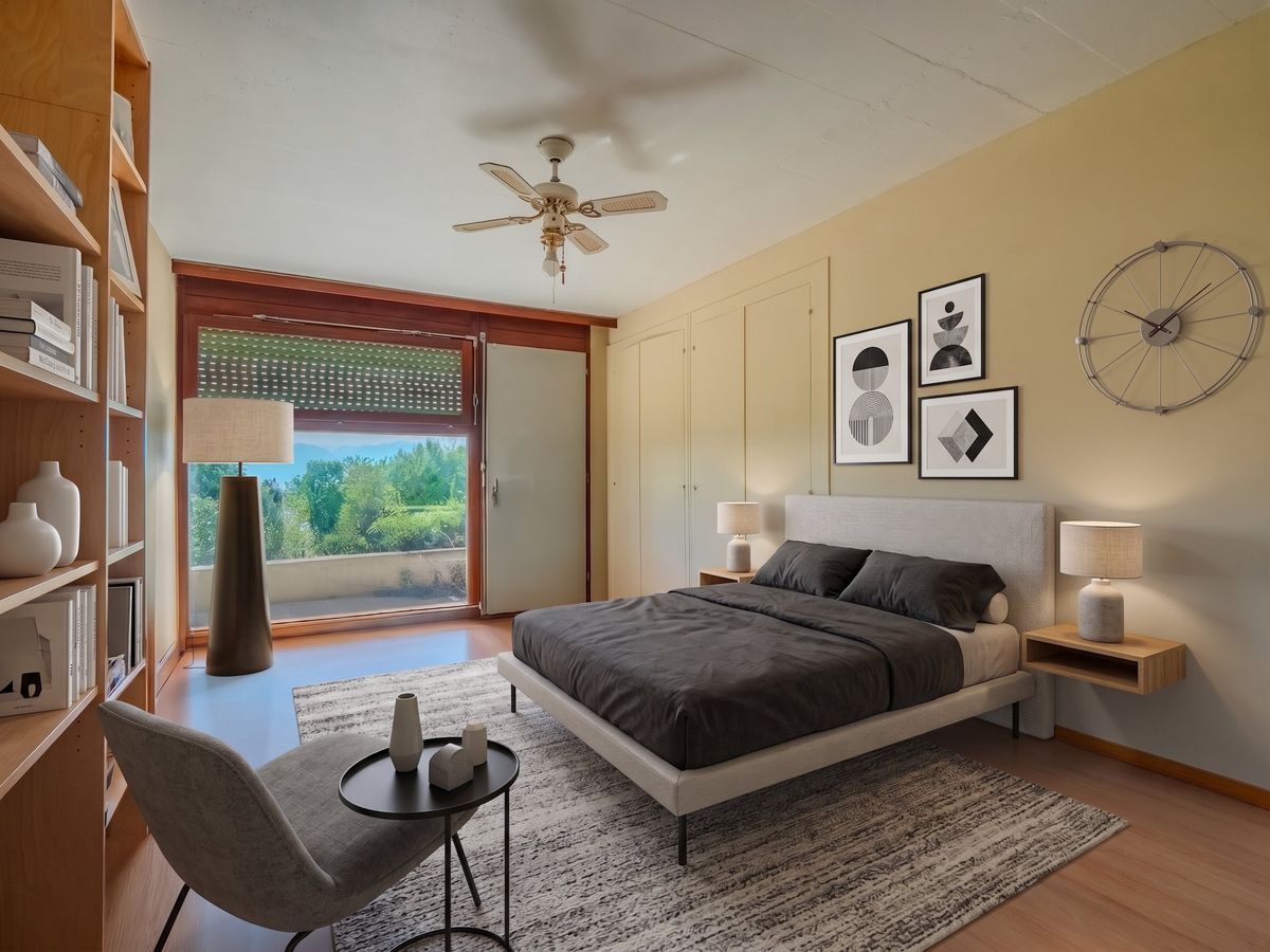 Chaque chambre bénéficie d'une vue sur le lac et les montagnes, sans vis-à-vis. Les espaces sont lumineux et généreux.