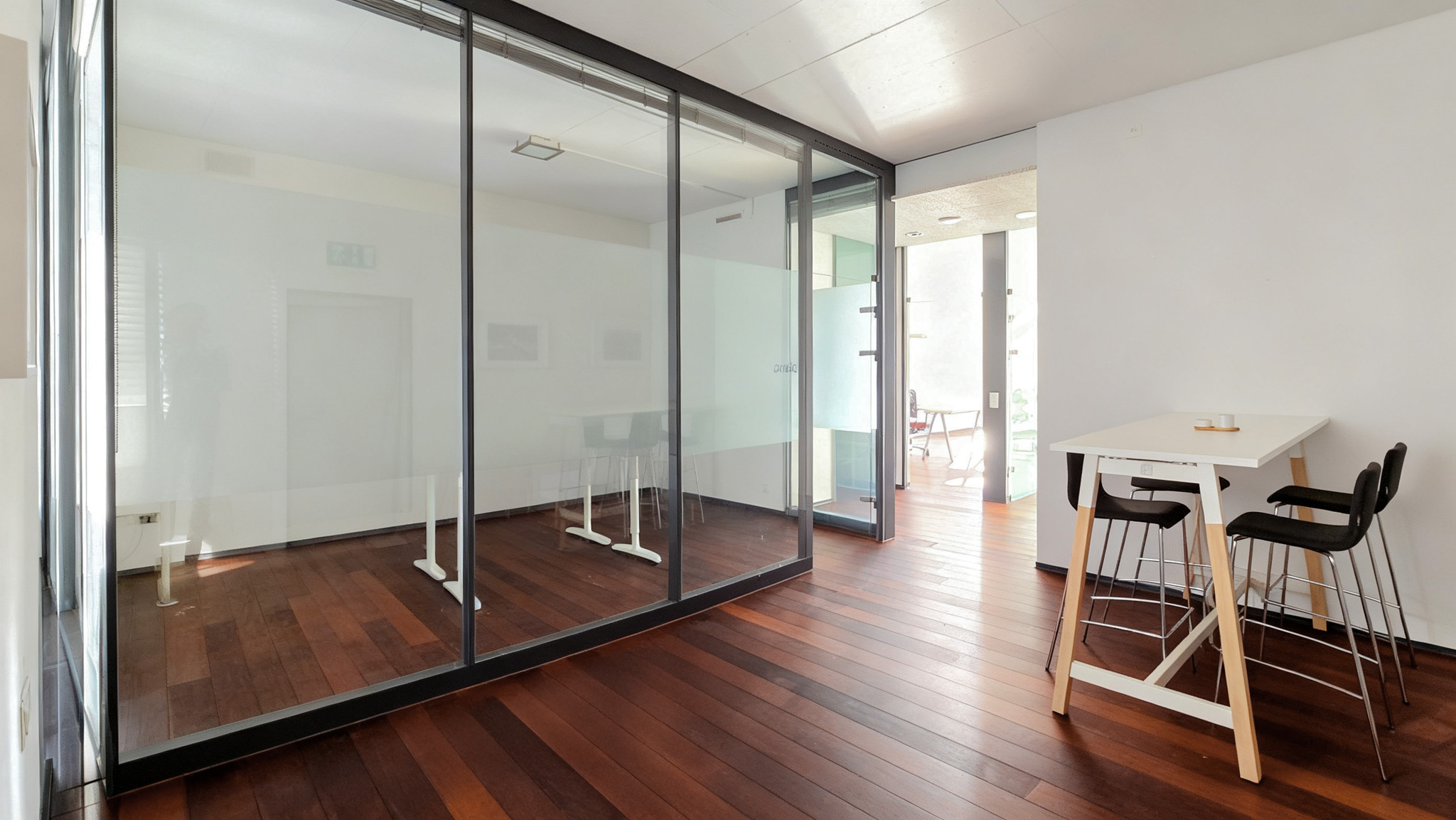 Interior view 3