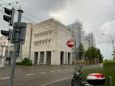 Photo 7
