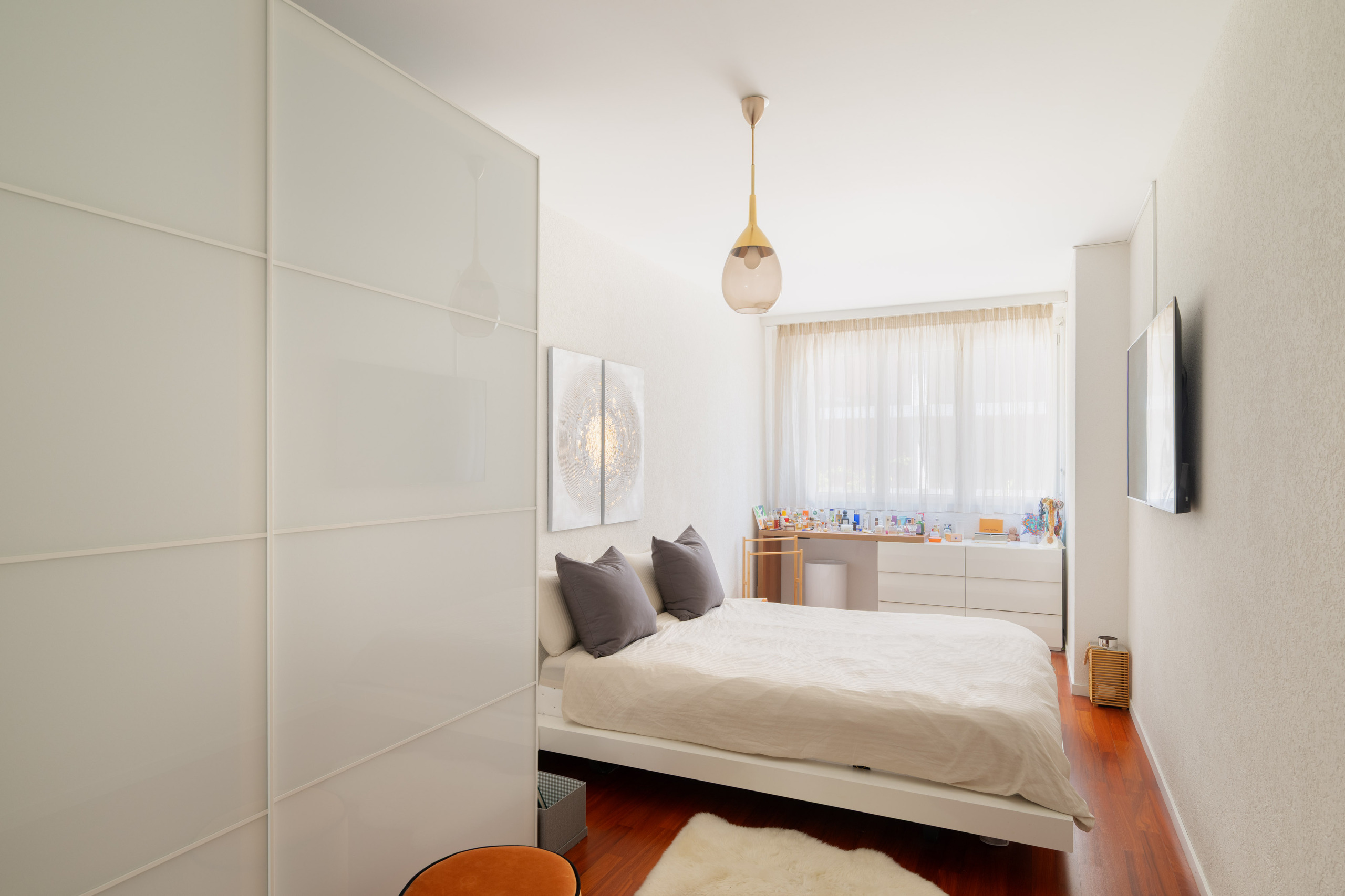Interior view 10