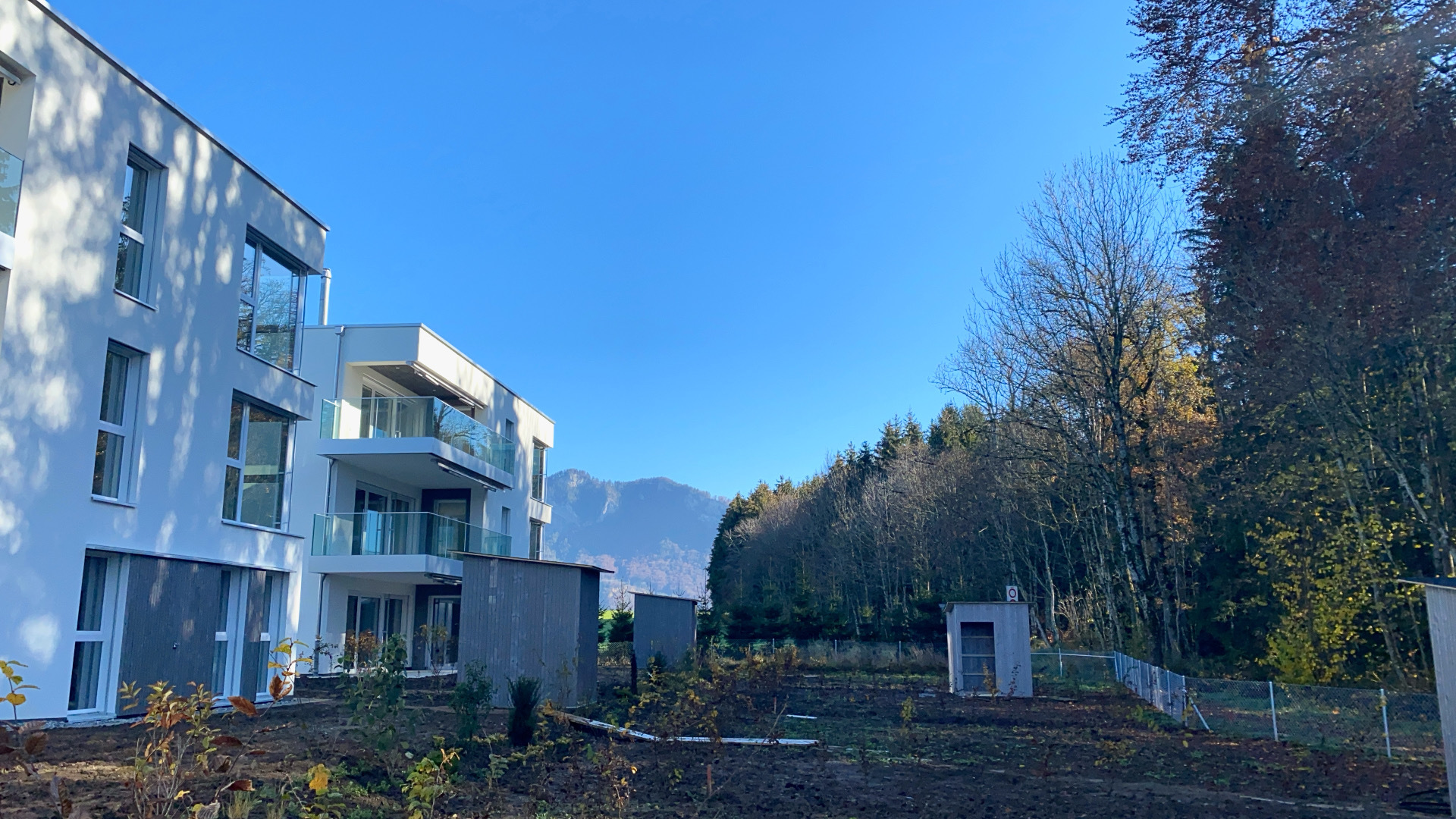 Exterior view 2
