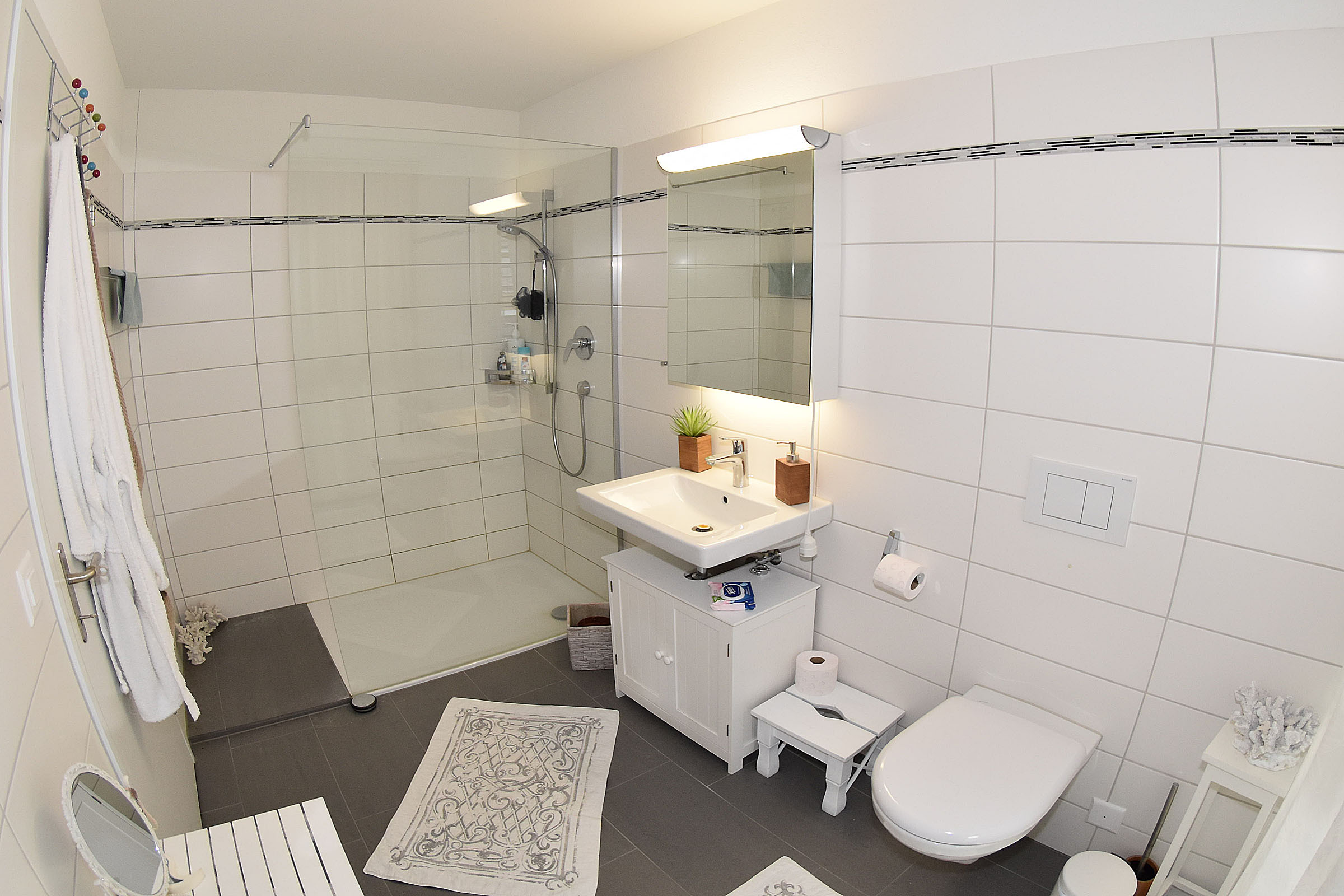 ... mit privater DU/WC