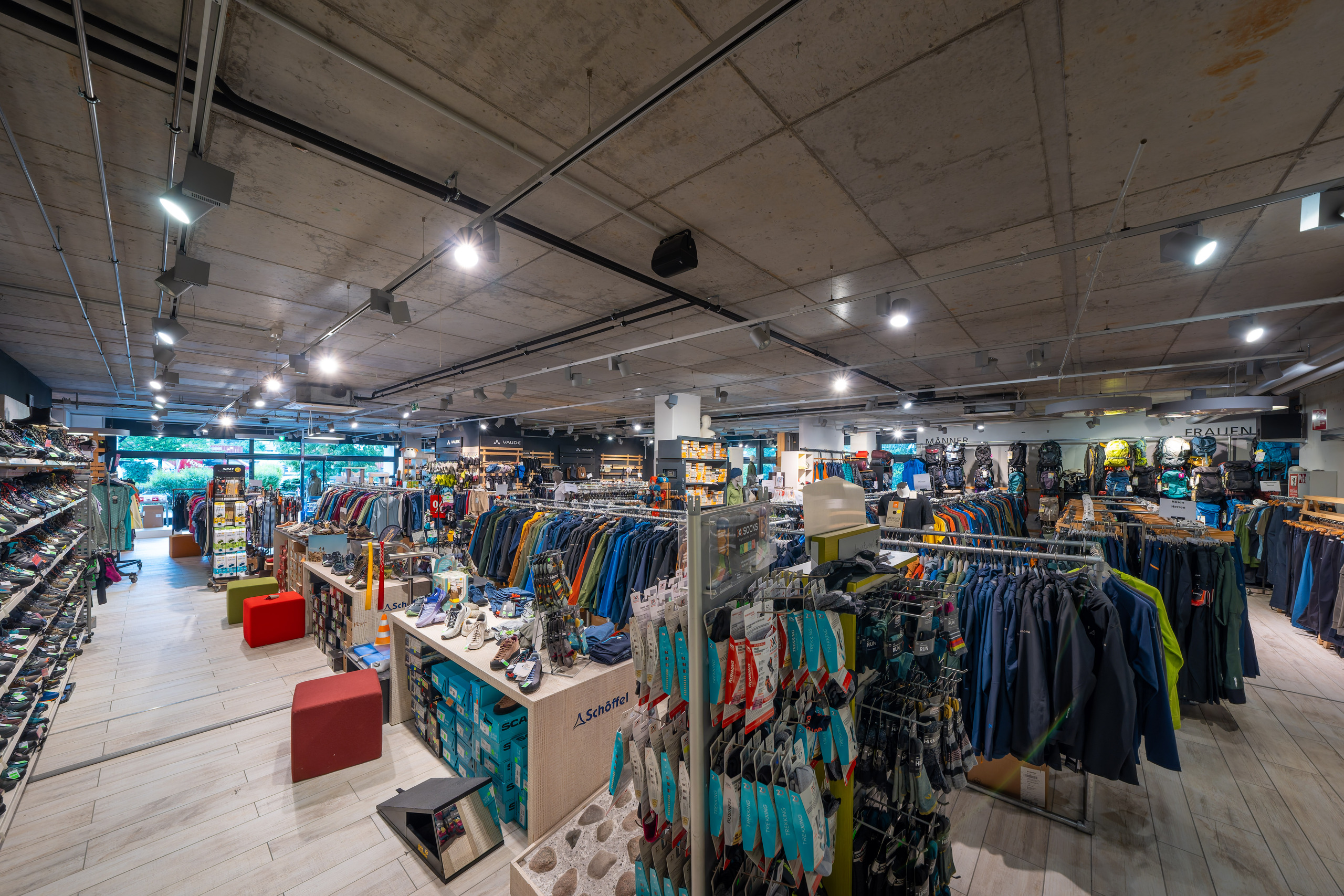 Interior view 2