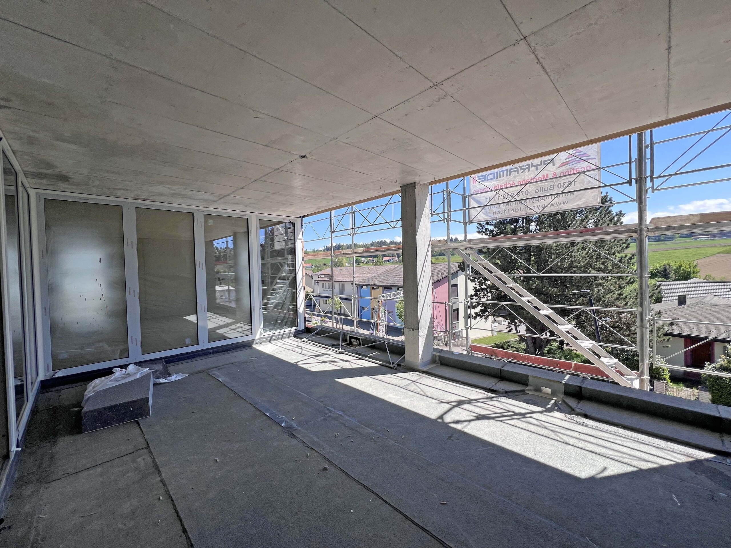 Lot 8 - Loggia