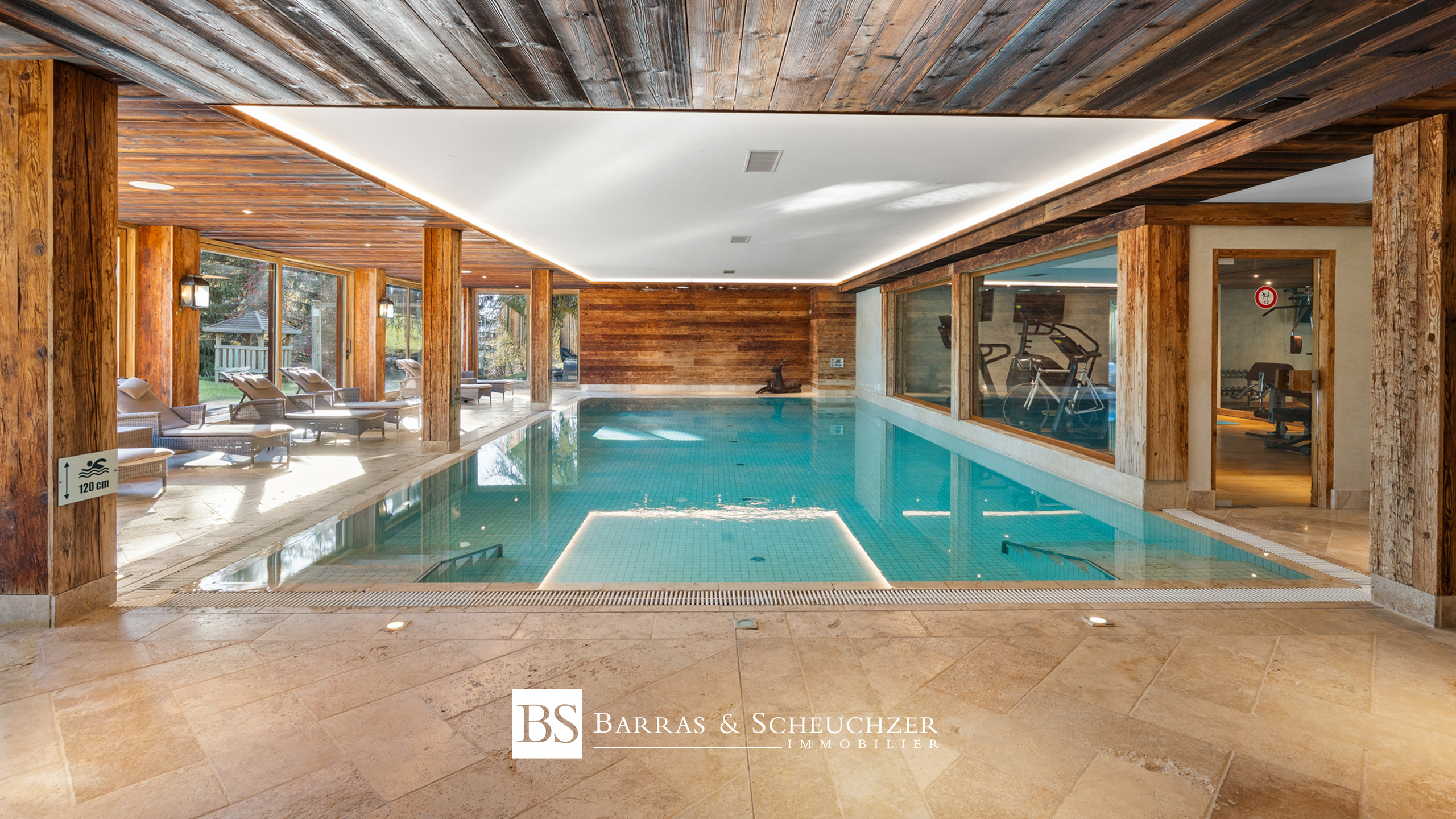 Espace wellness - piscine intérieure