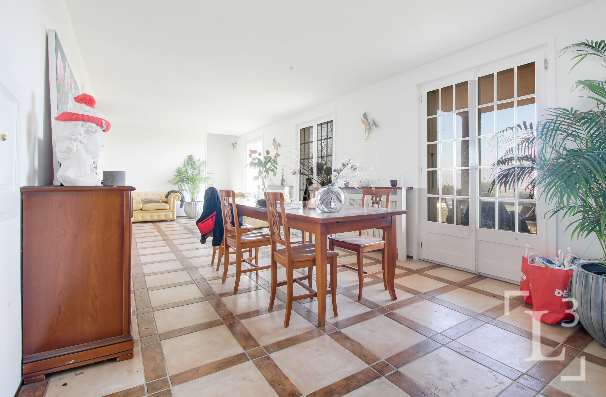 Salle à manger Salle à manger