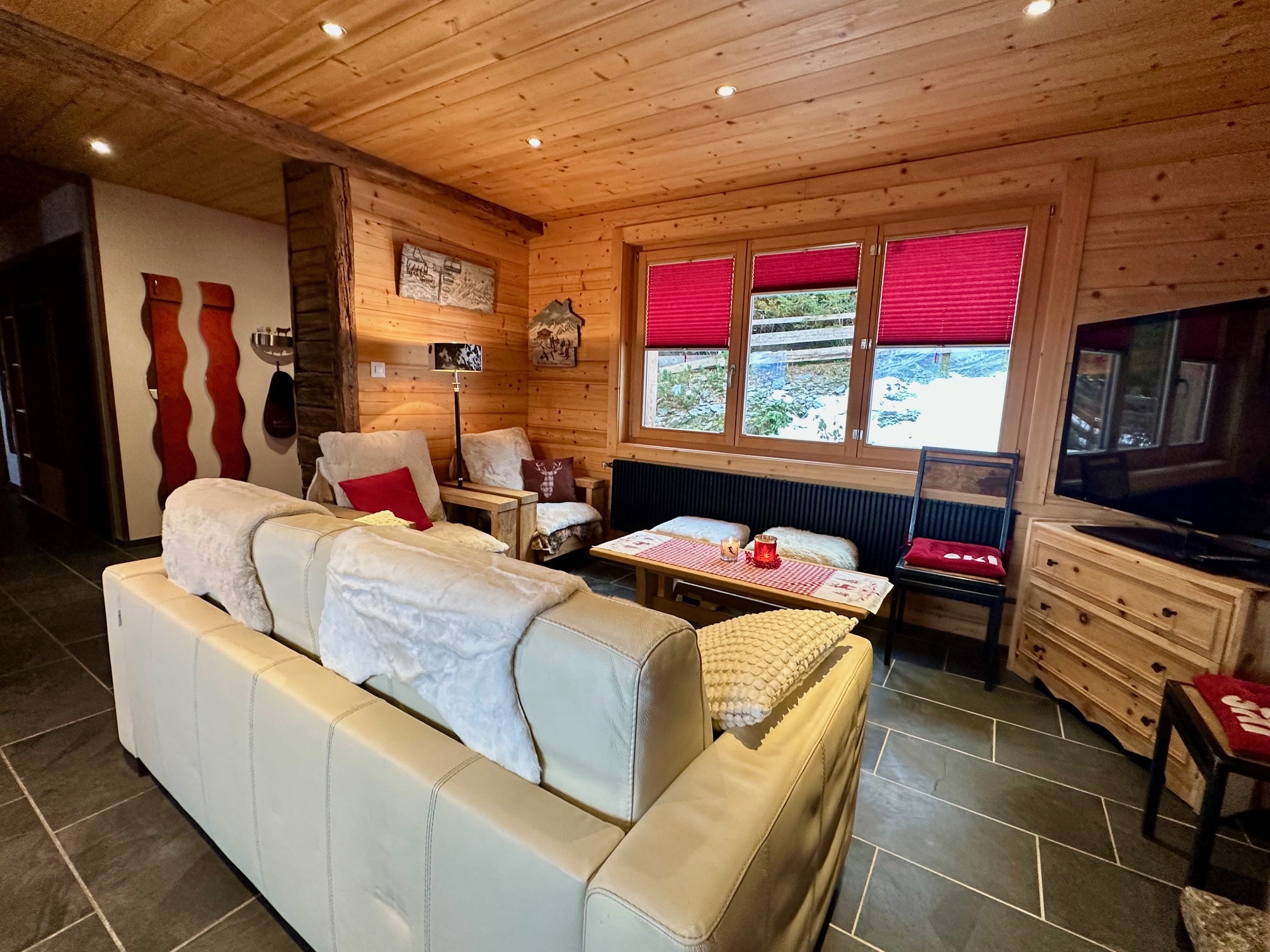 Interior view 7