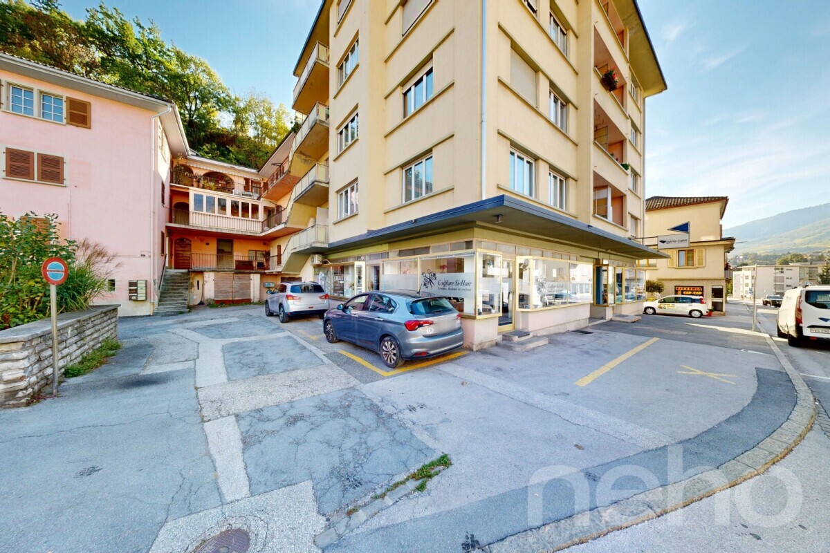Photo 12