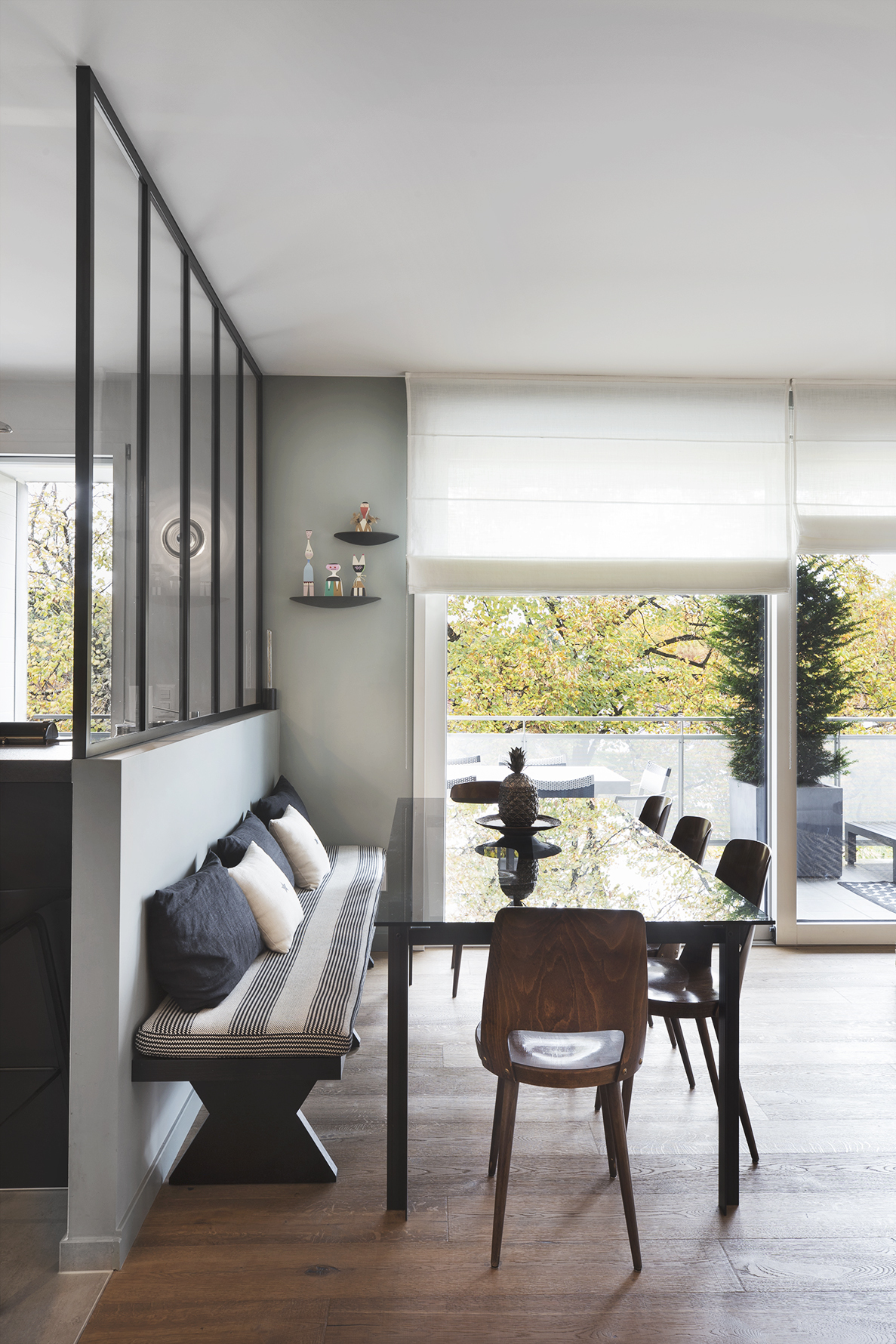 Interior view 2