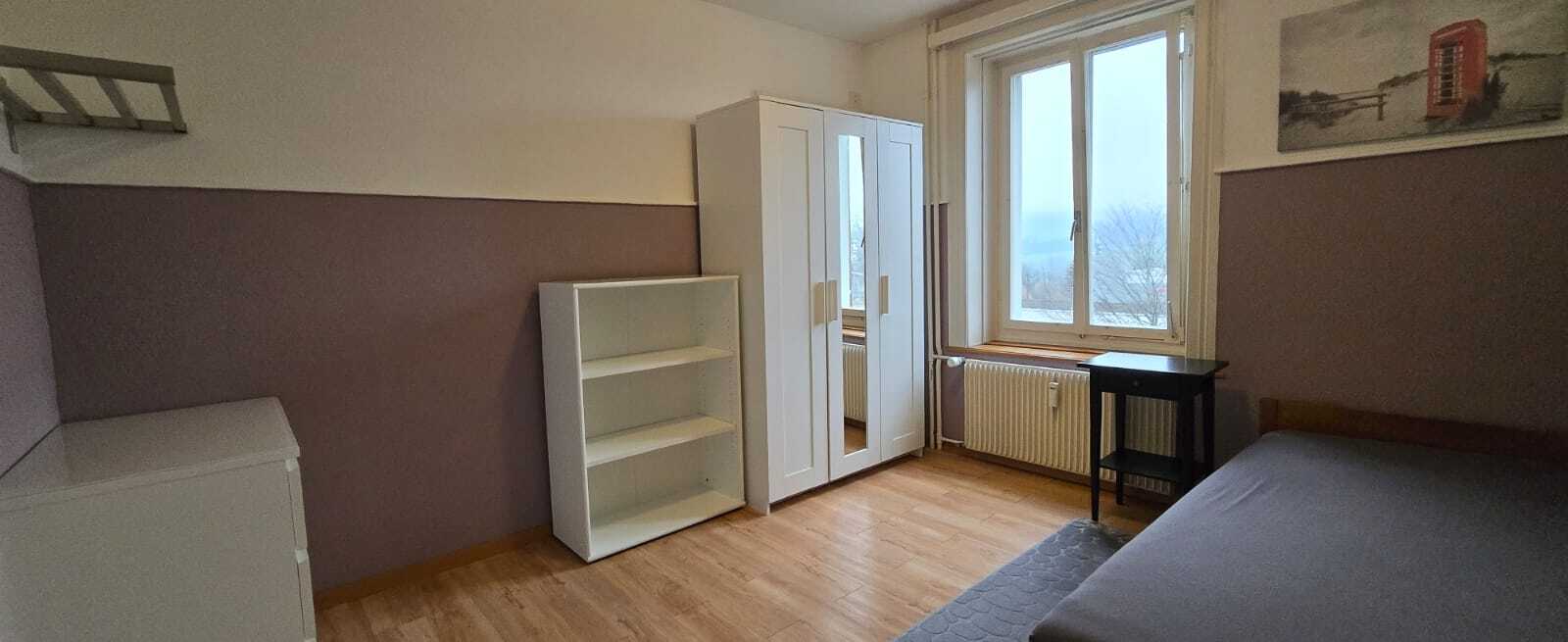 Firstview