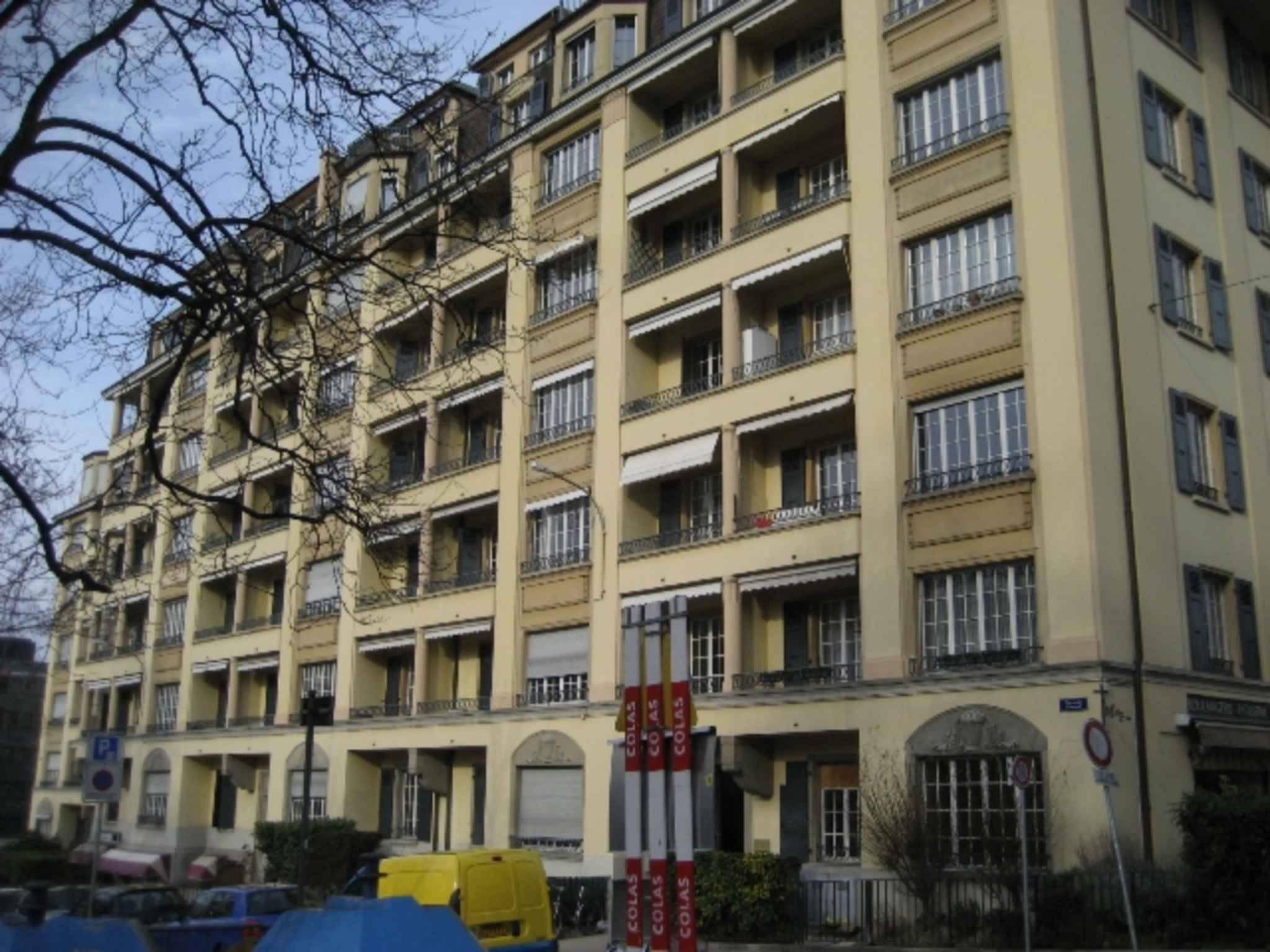 Firstview