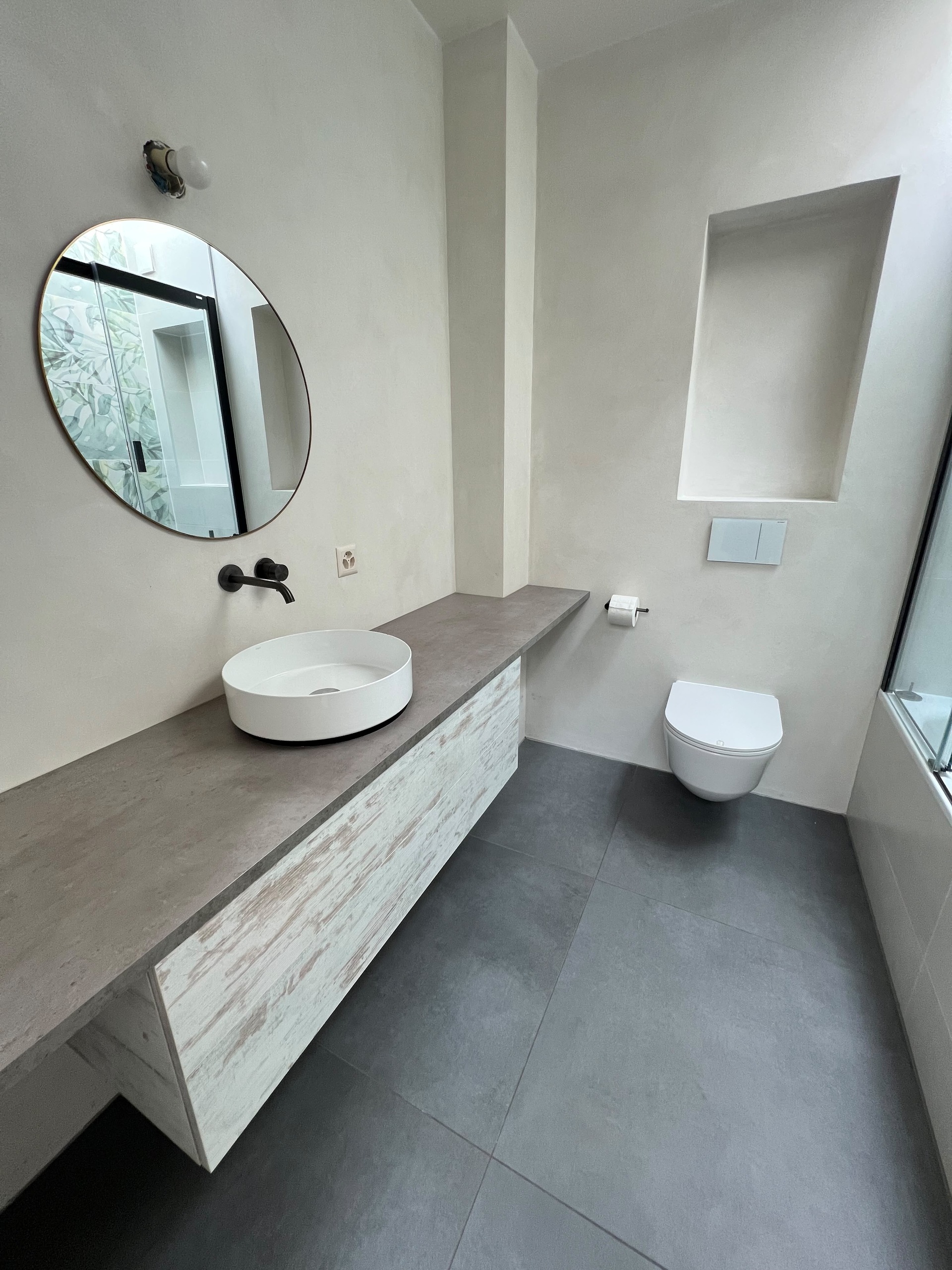 Interior view 7