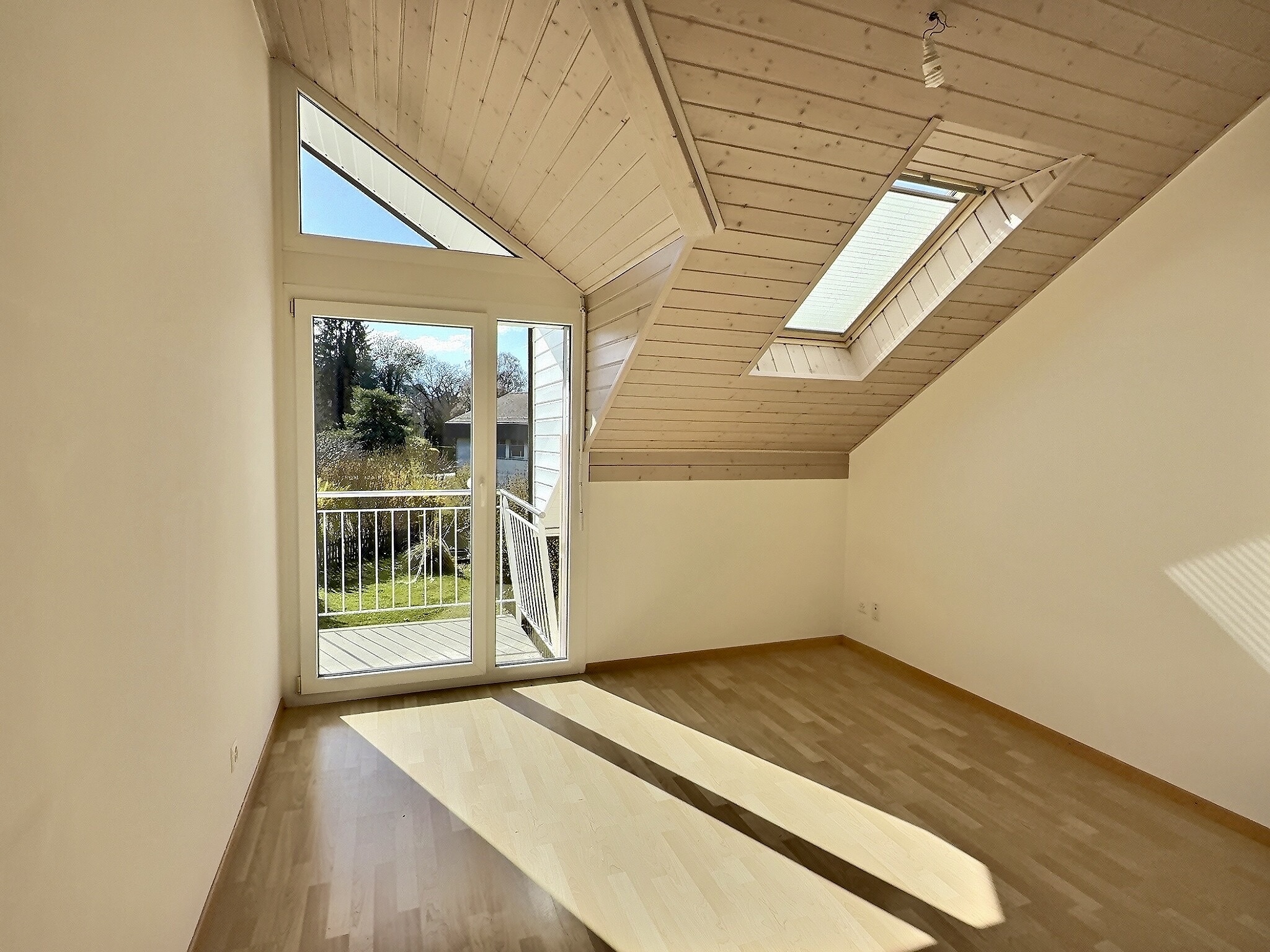 Interior view 5