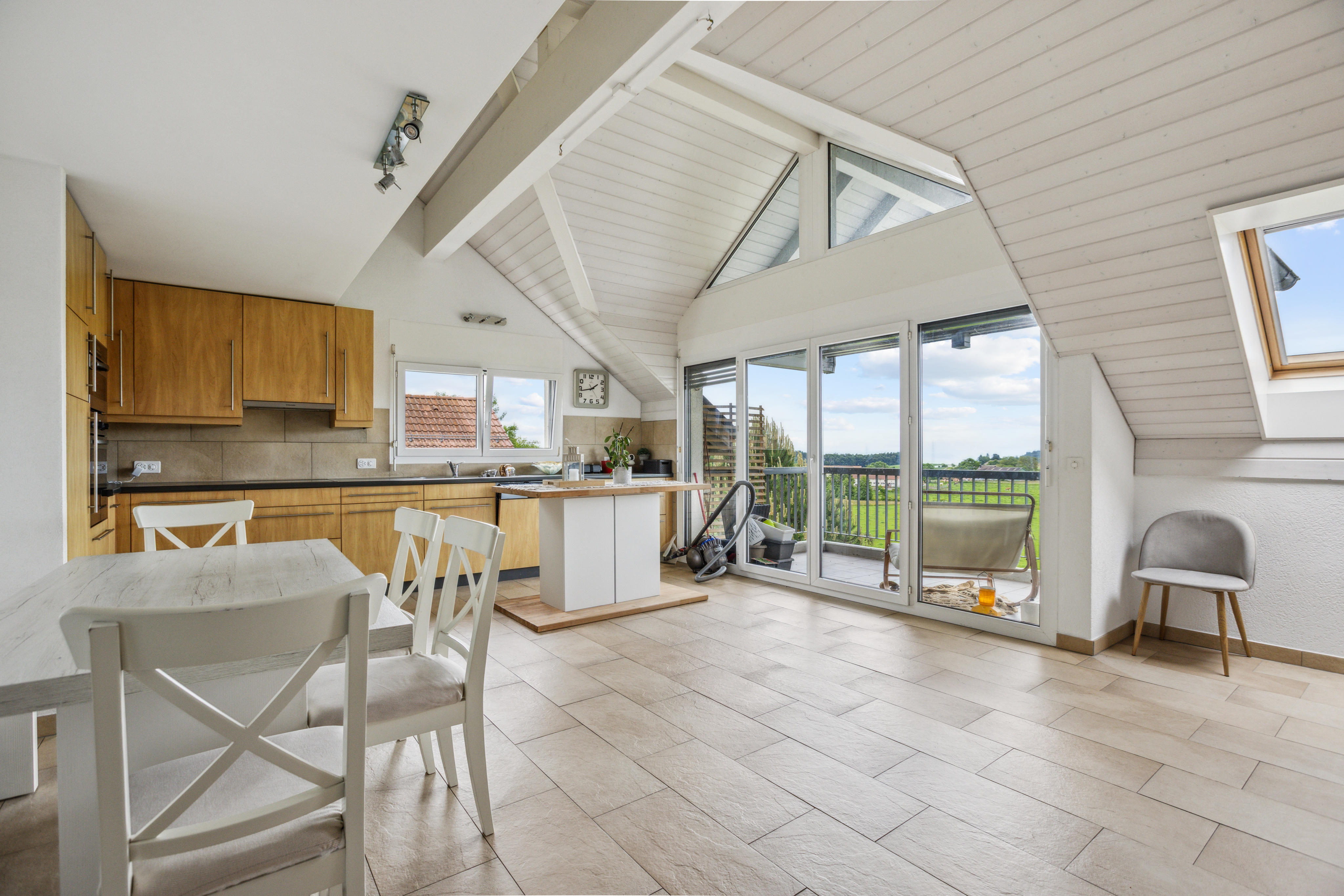 Cuisine ouverte sur le salon