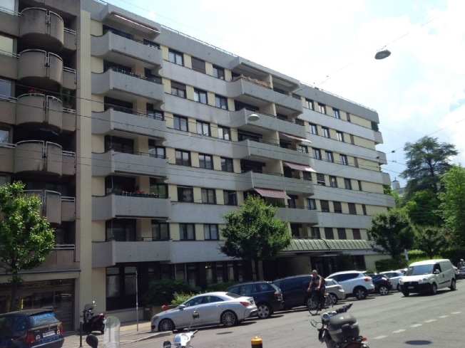 Firstview
