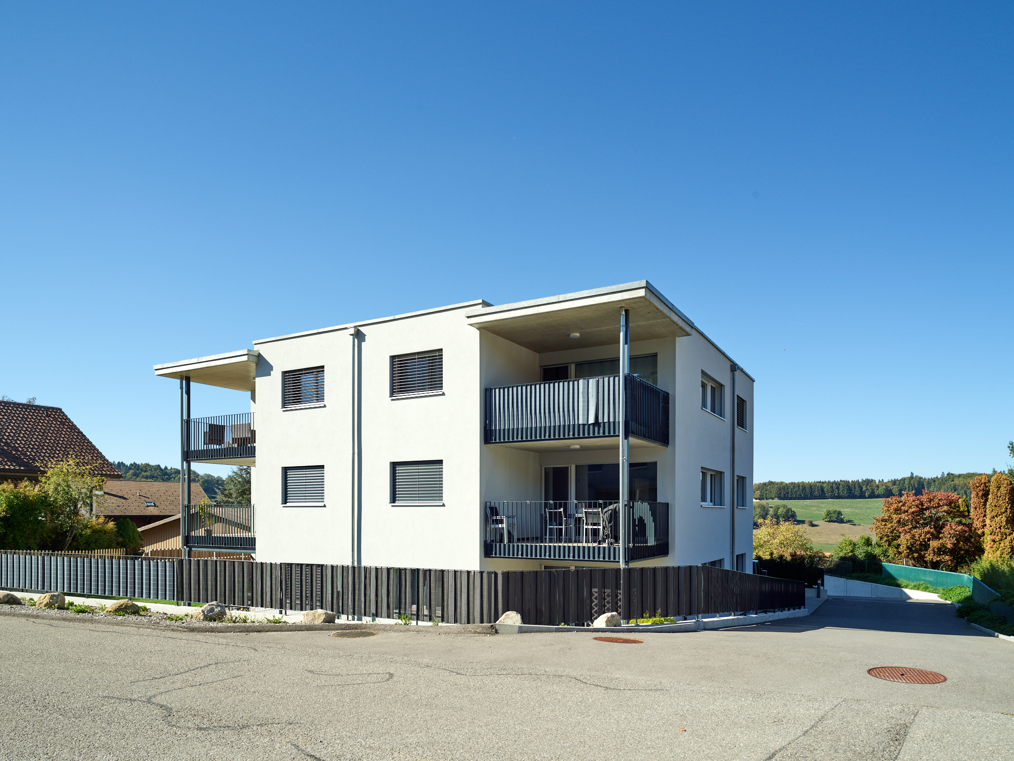 Exterior view 5