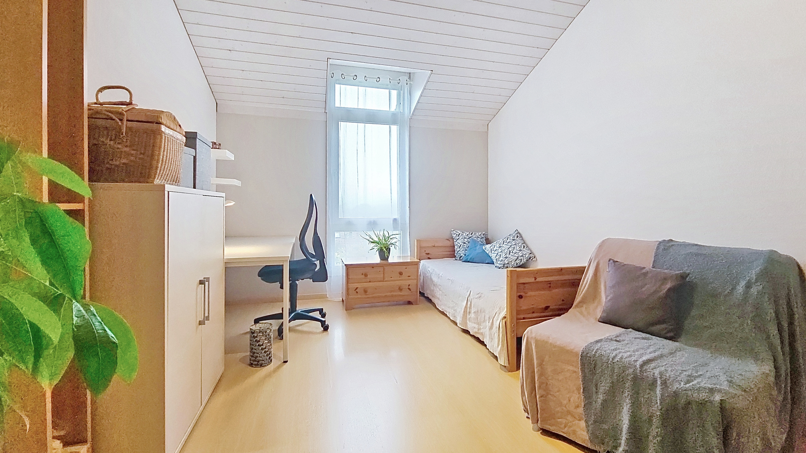 Chambre 2 - 1er étage Chambre 2 - 1er étage