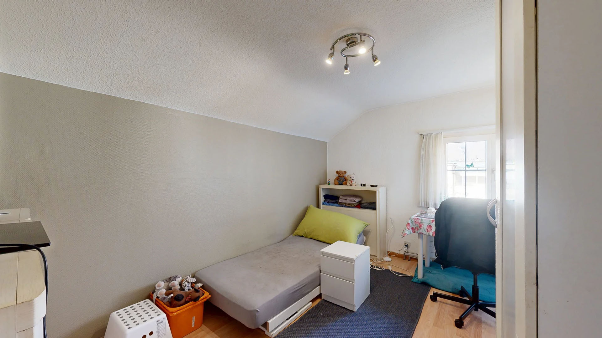 Photo 15
