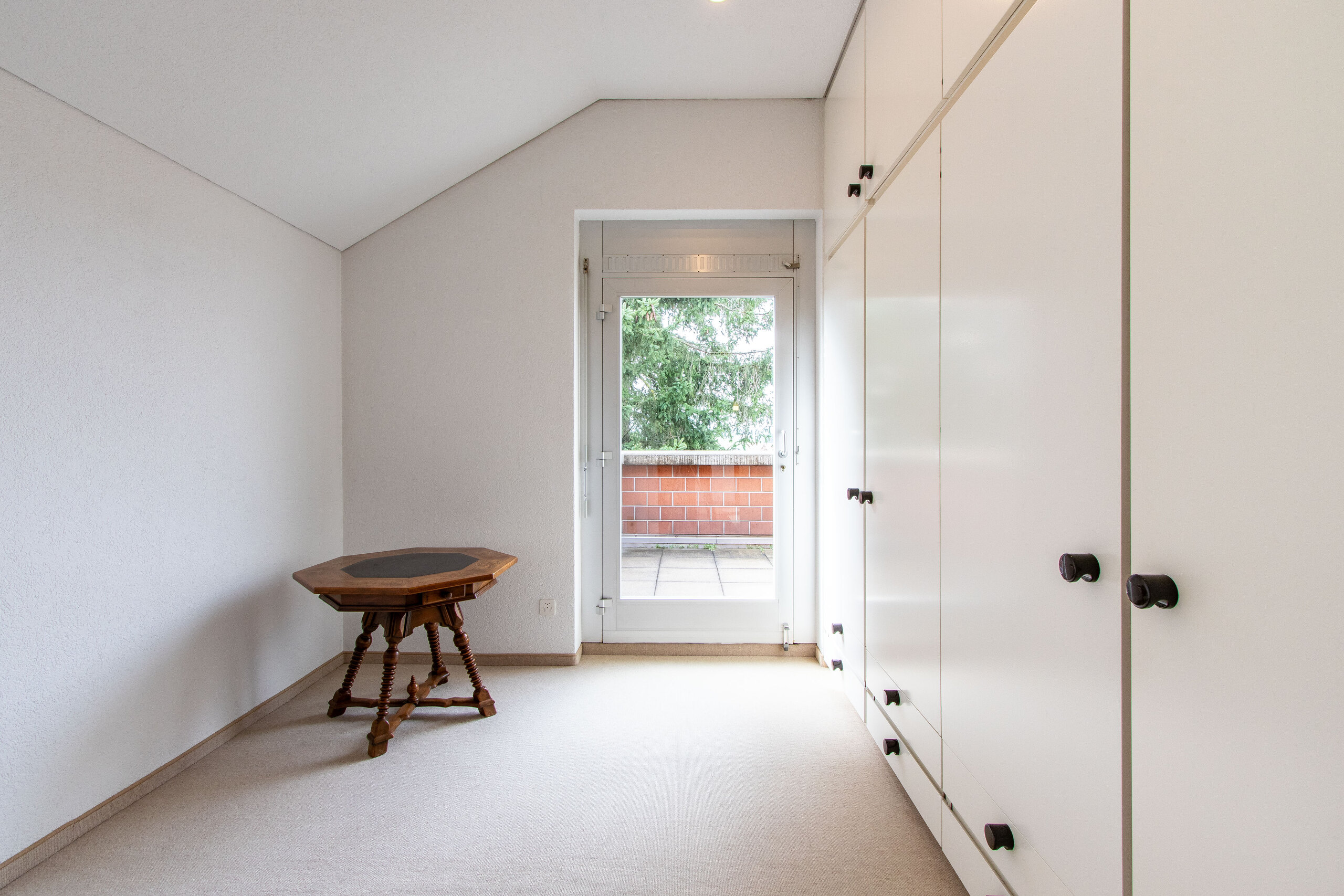 1er étage: dressing vers chambre 3 1er étage: dressing vers chambre 3