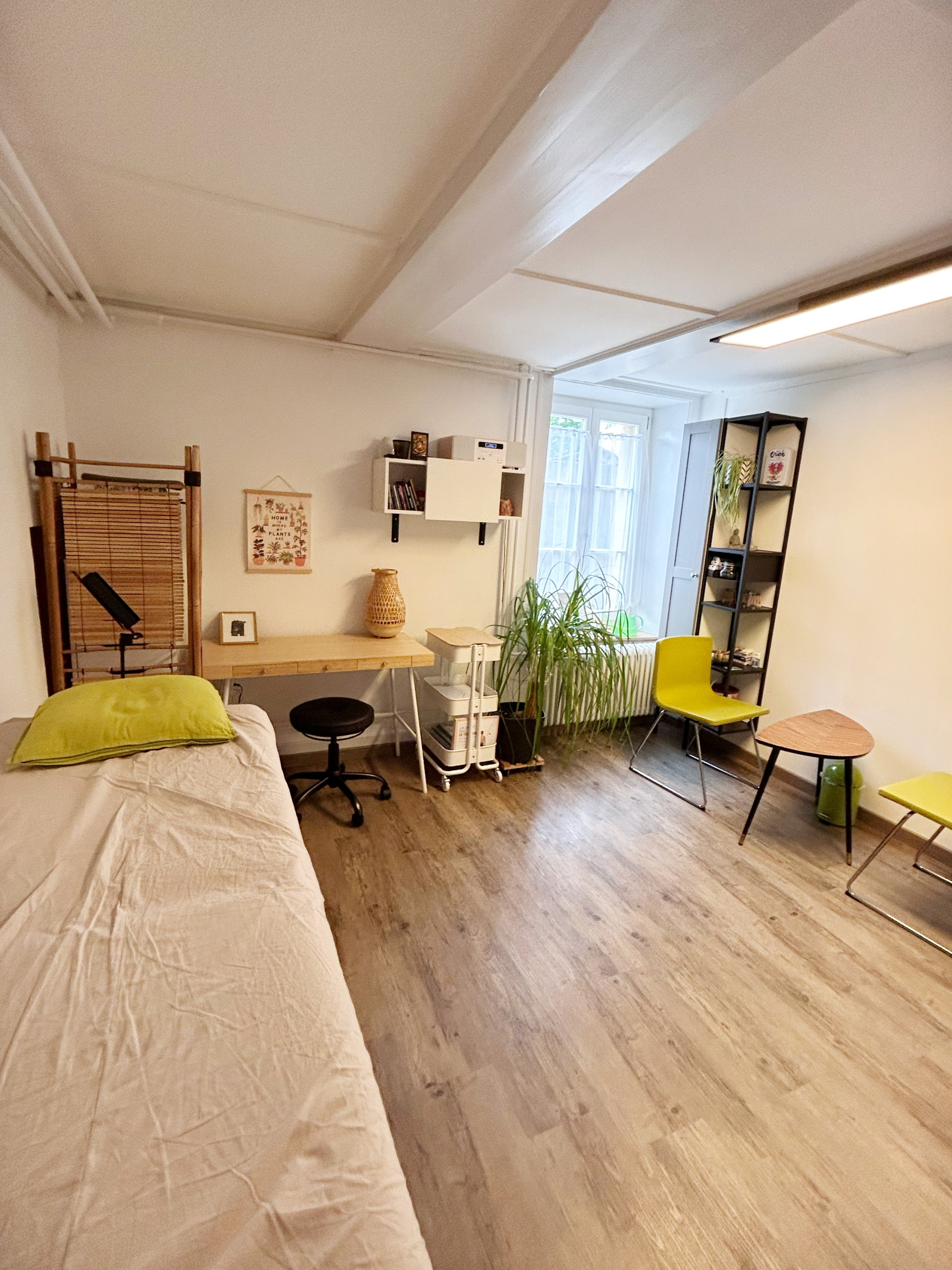 Interior view 6