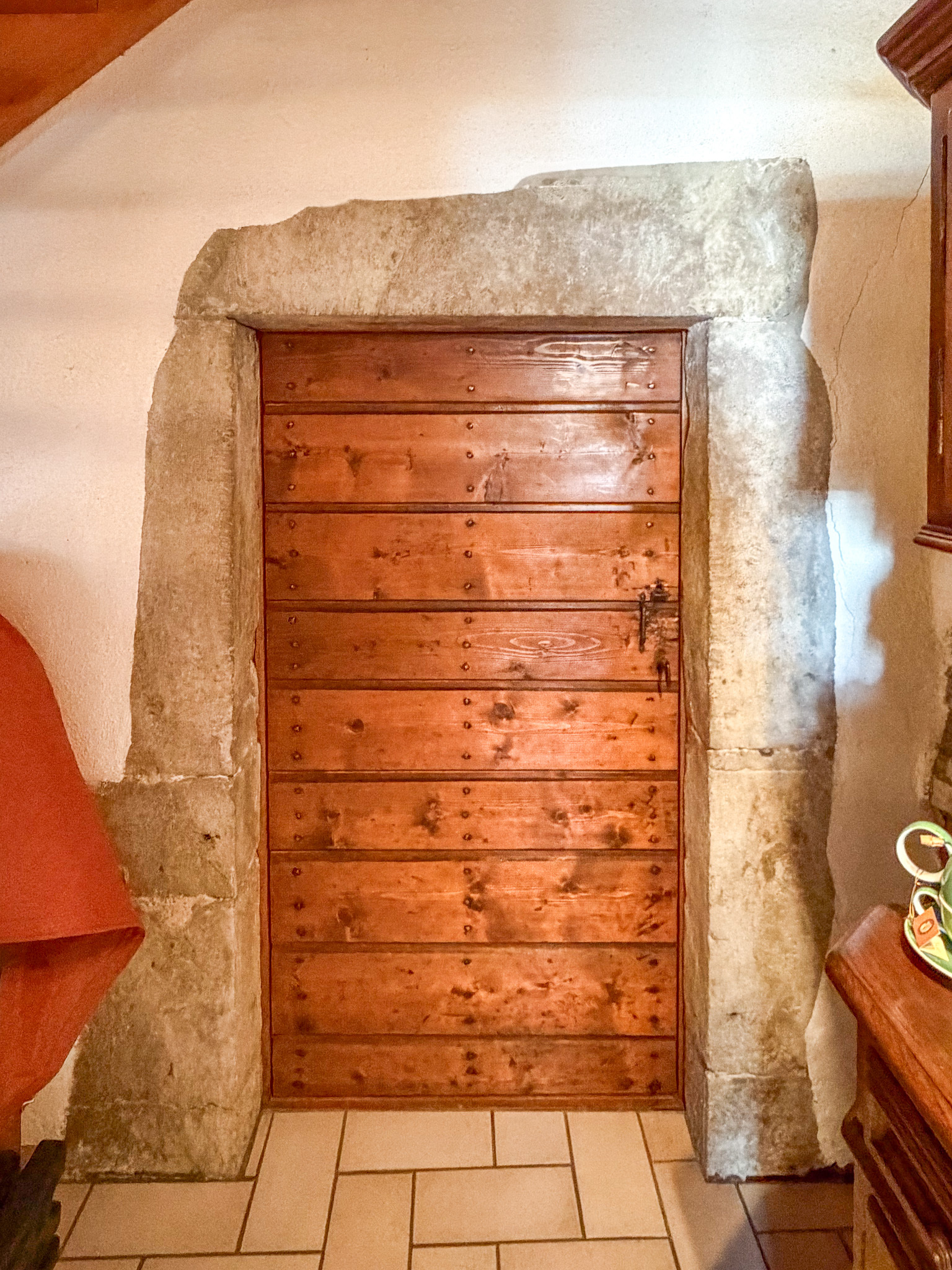 Rez inférieur duplex - accès cave