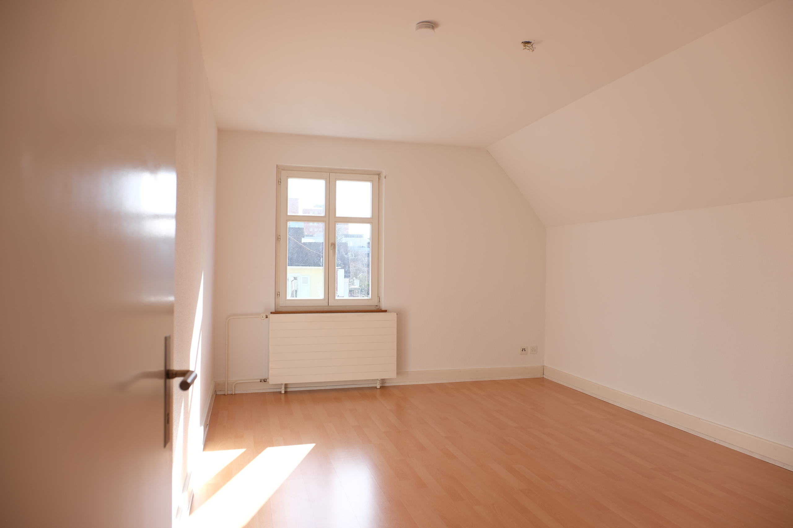 Zimmer Whg OG Zimmer Whg OG